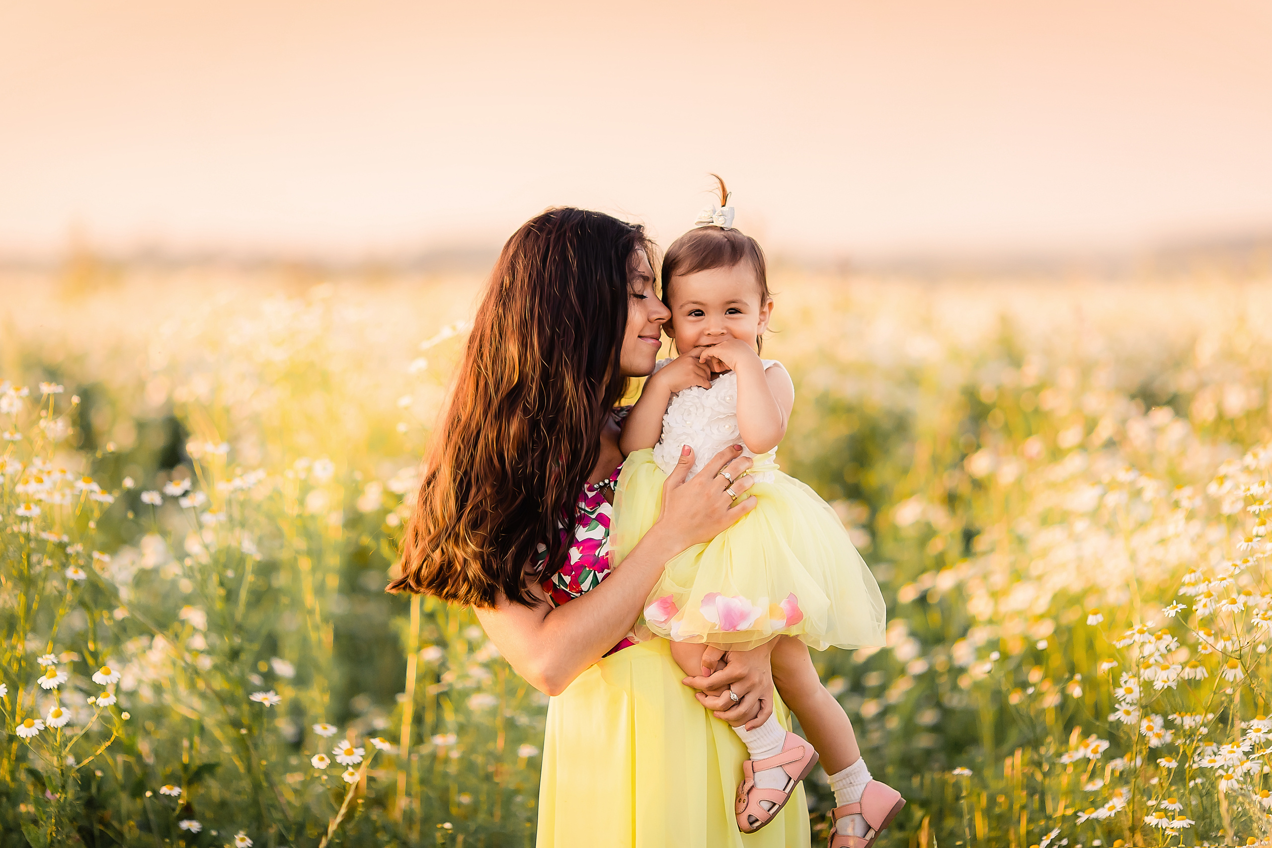 Прогулка в ромашках. Семейный и свадебный фотограф в Чебоксарах и Новочебоксарске Ирина Юрь