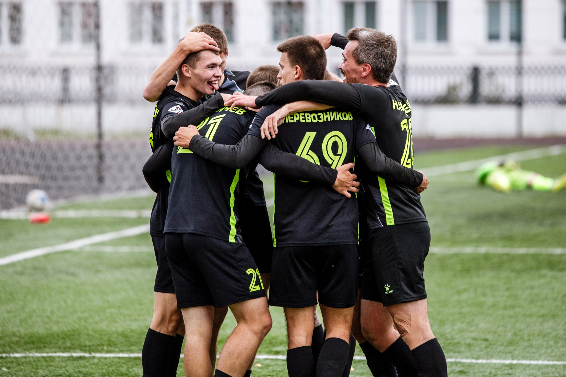 Первенство России по футболу LEON-Вторая лига Б | ФК Иркутск — Космос (Долгопрудный) | 14.09.25. Фотограф в Иркутске Евгения Айвазова