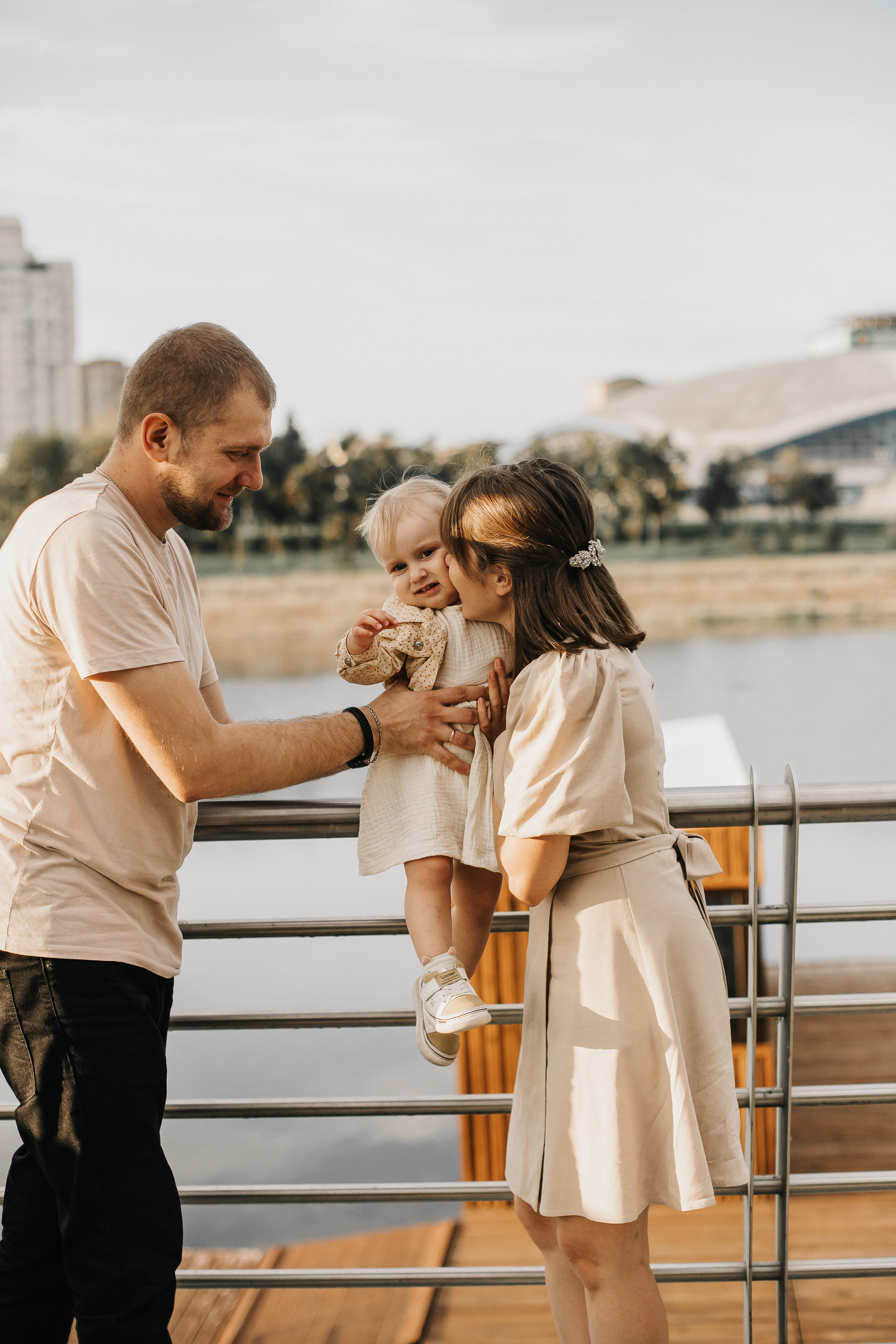 Таня, Саша и Есения. Семейный и свадебный фотограф в Челябинске Юлия Софьина