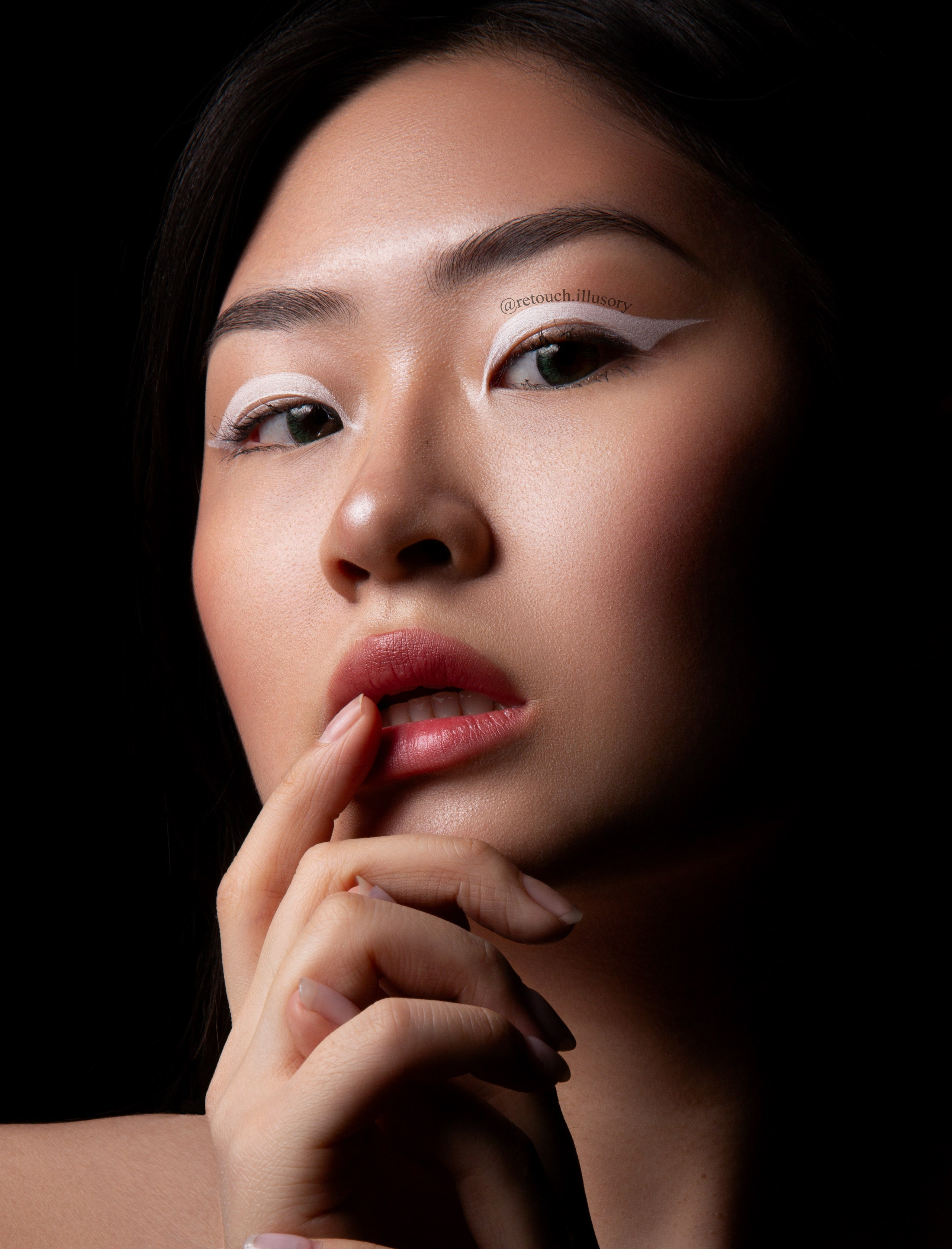 HIGH-END. Professional Worldwide Retoucher Retouch.Allusory