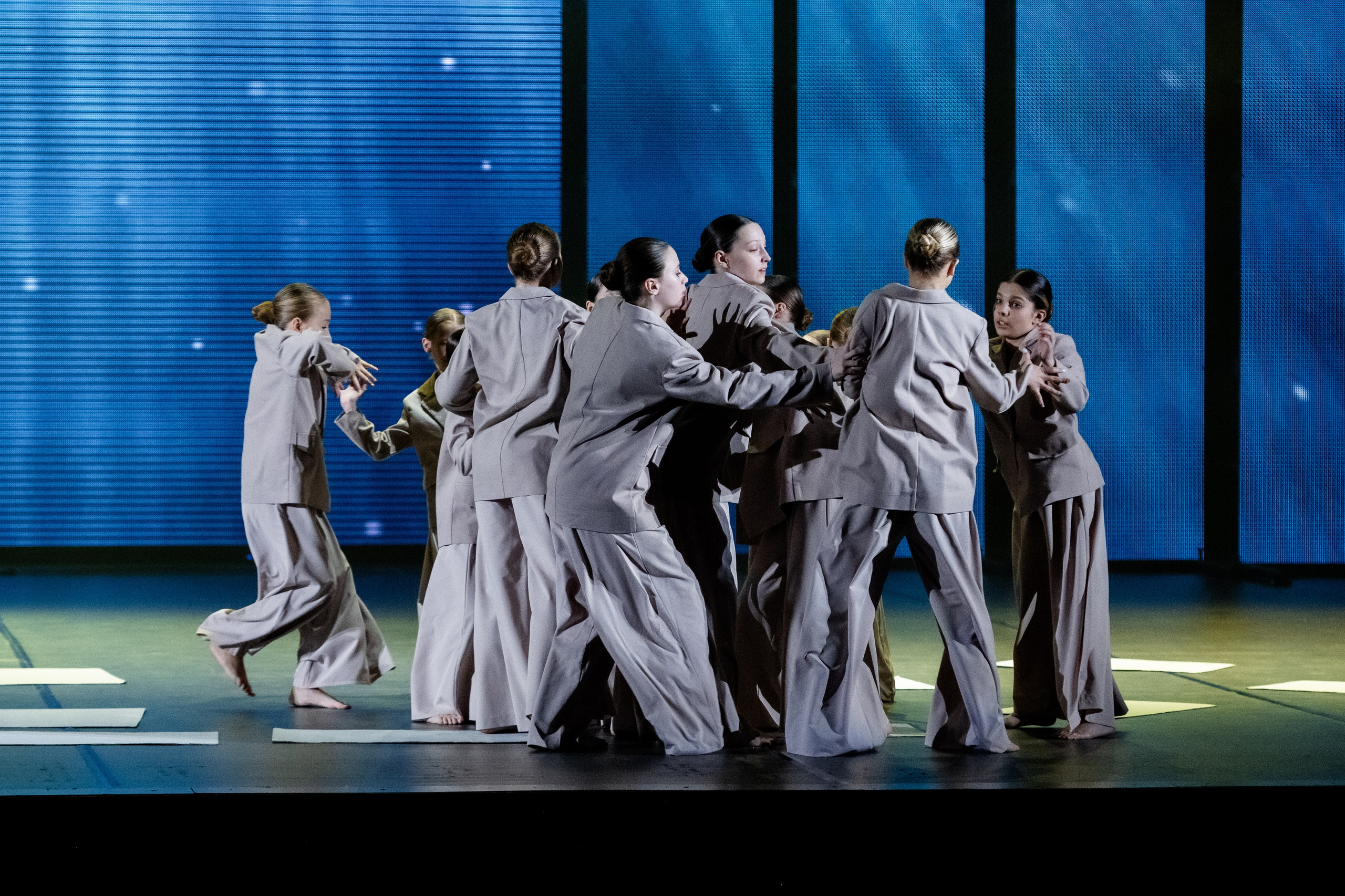 Концерты студии современной хореографии Пространные танцы. Дом детской фотографии Арсюткиной Наталии™