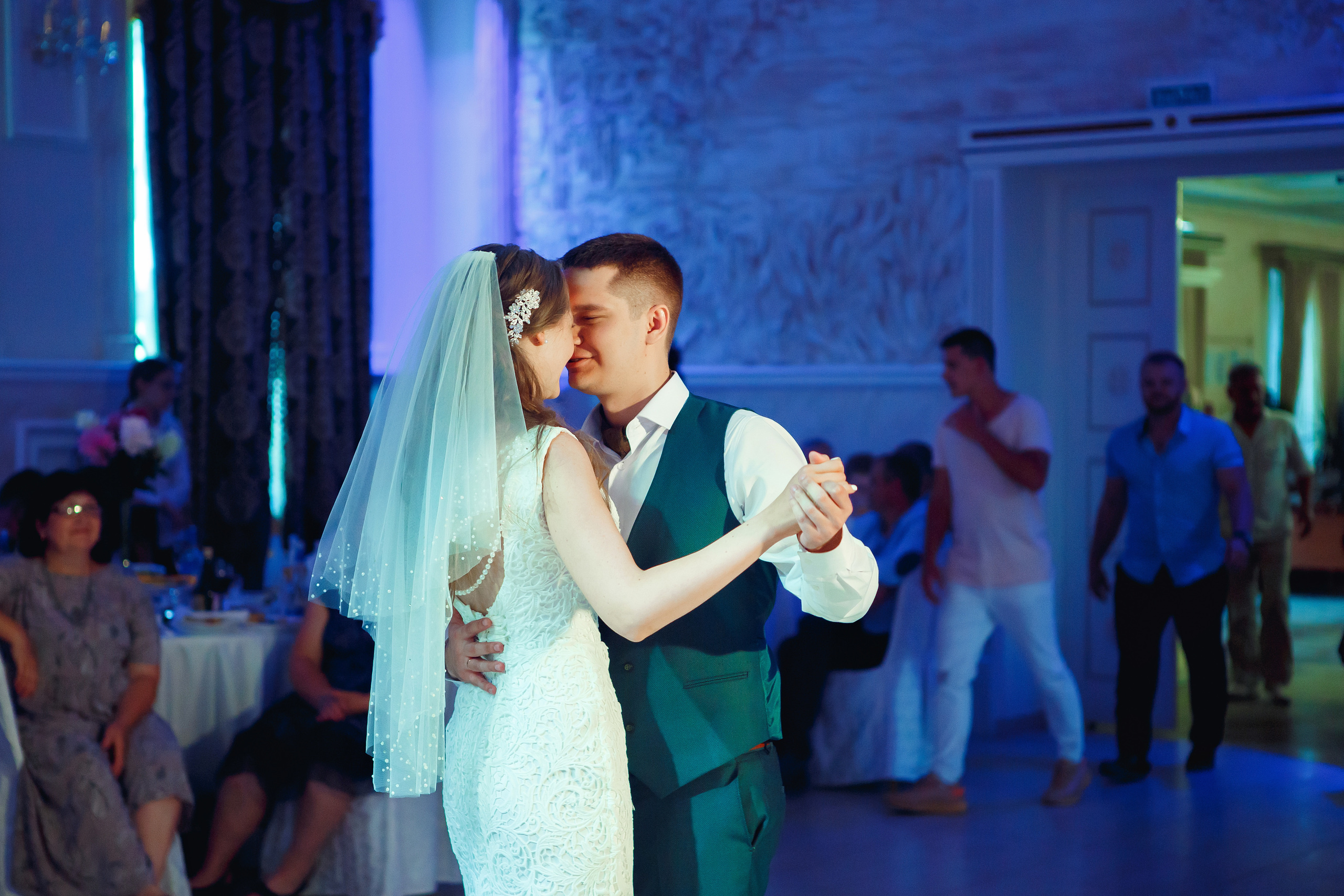 Яхта, парус, в этом мире только мы одни. Свадебный и портретный Фотограф в Липецке Дмитрий Котюков