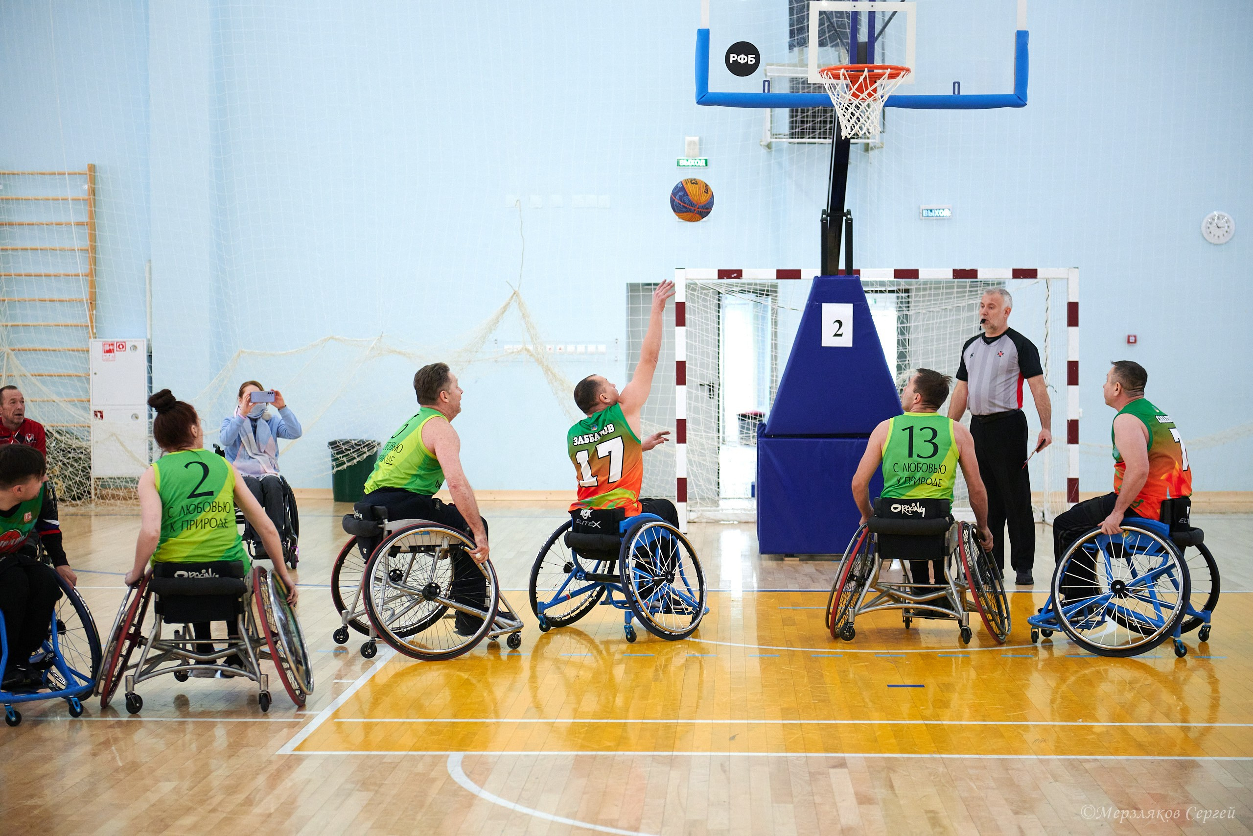 X традиционный Рождественский турнир по баскетболу на колясках. Ижевск. Спортивный репортажный фотограф в Ижевске Сергей Мерзляков