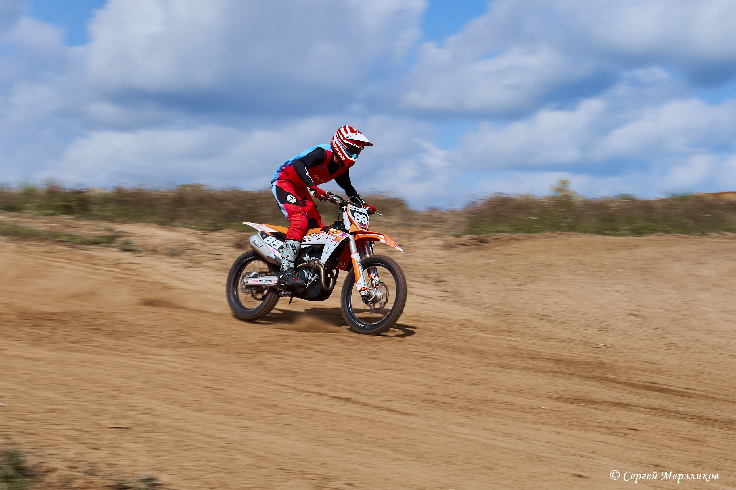 Мотокросс. Орловское. Ижевск. 25.08.2024. Спортивный репортажный фотограф в Ижевске Сергей Мерзляков