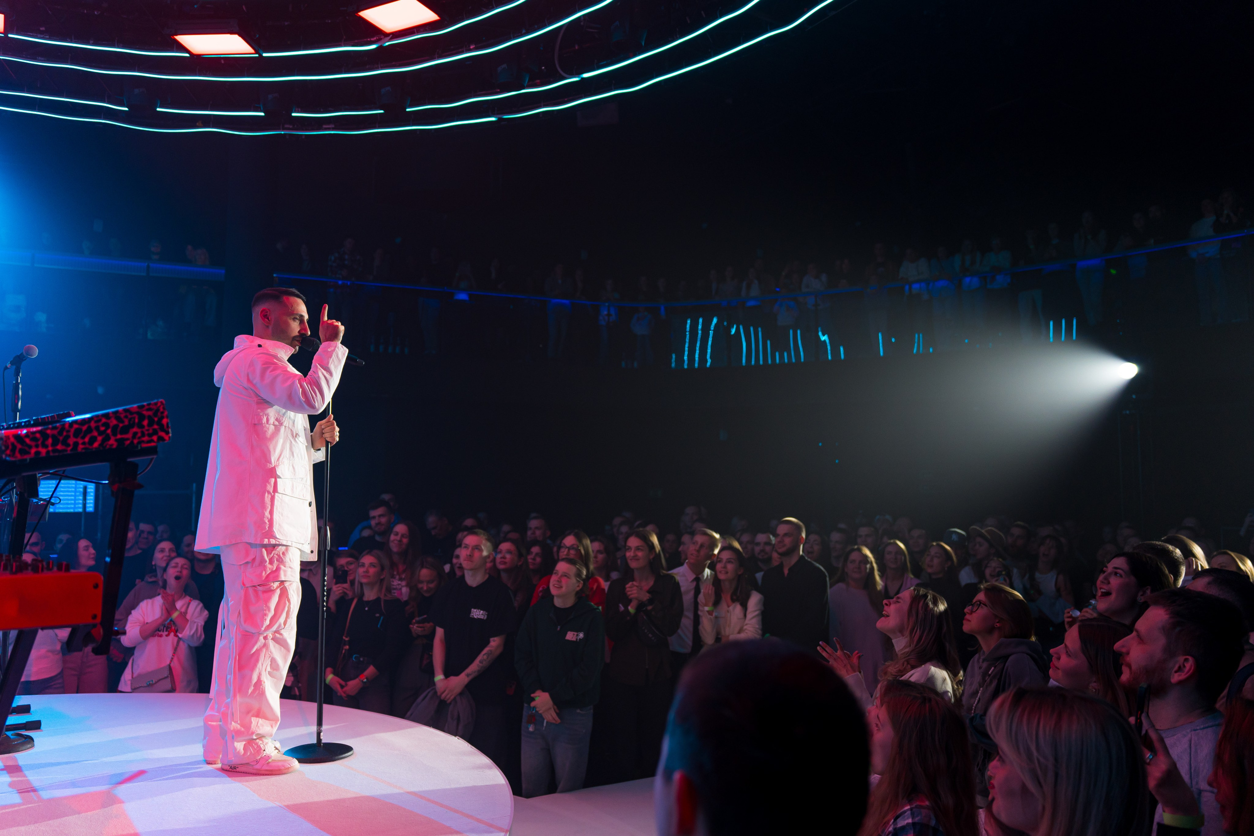 L’One. Магия музыки в кадре: Концертная Фотография