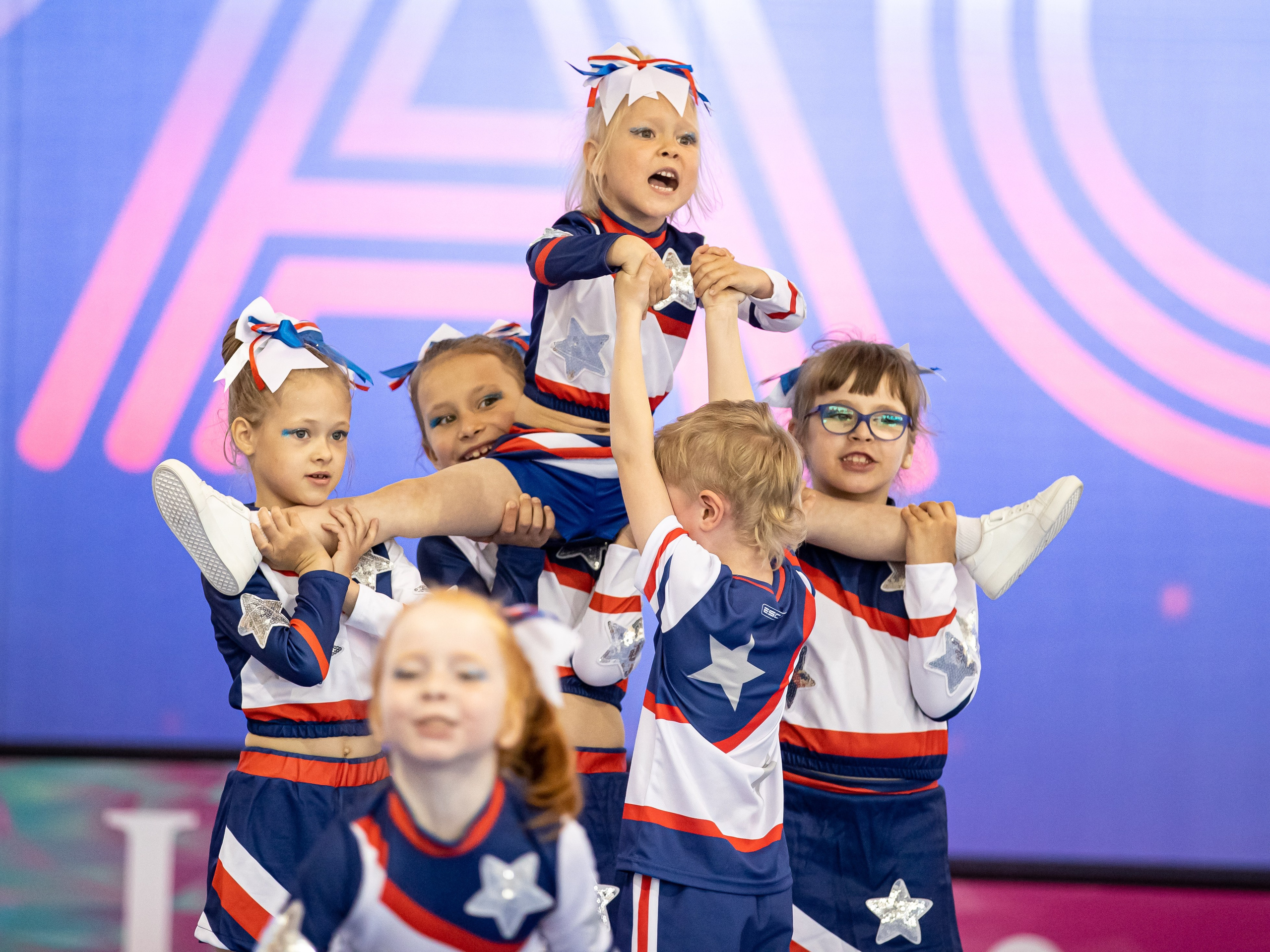 Прочее. Спортивный фотограф Серёжа Демченко