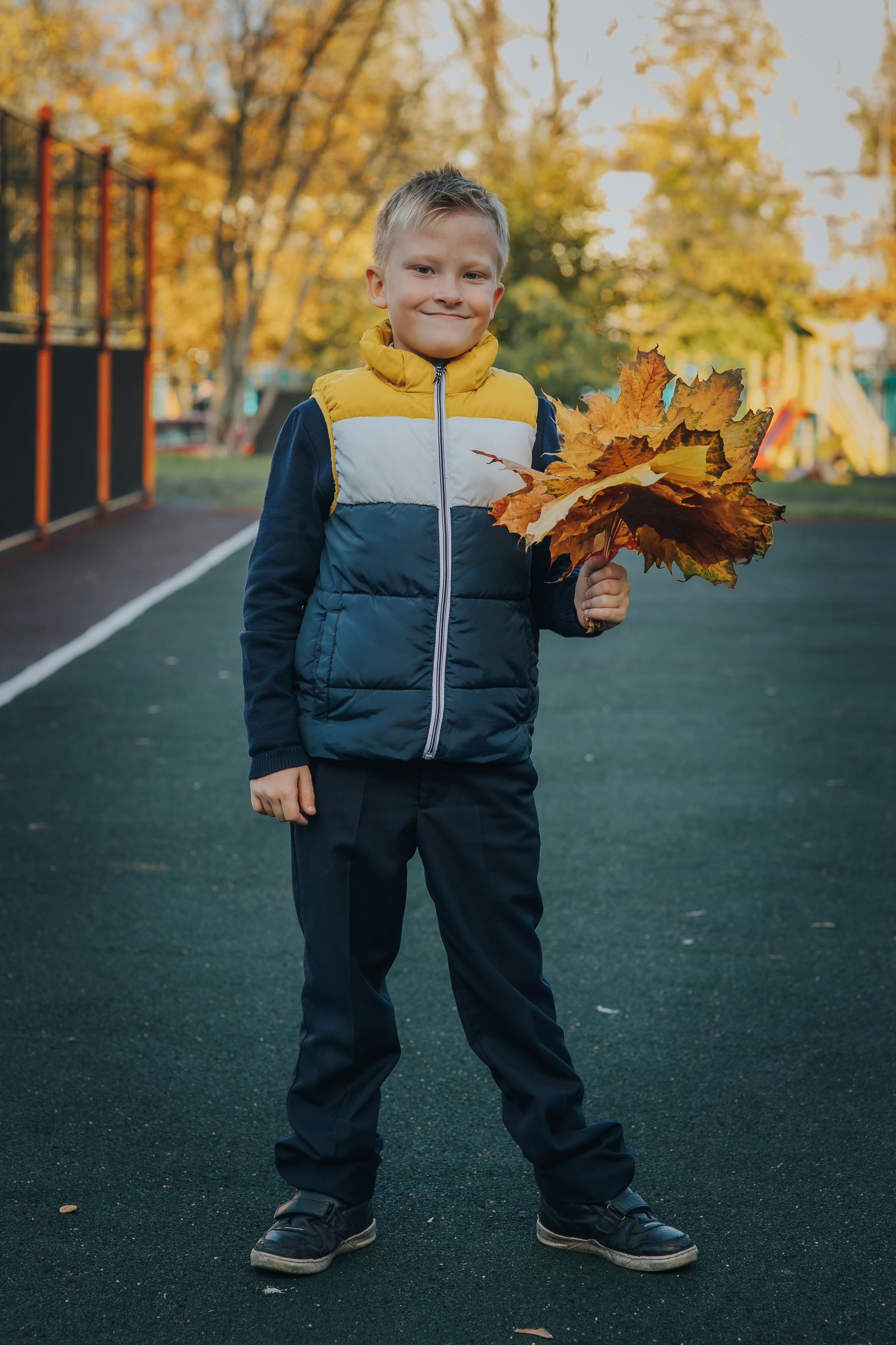 Осенняя съемка 4 класса для Выпускных альбомов. Семейный фотограф в Москве Наталья Чуб, заказать Фотокнигу