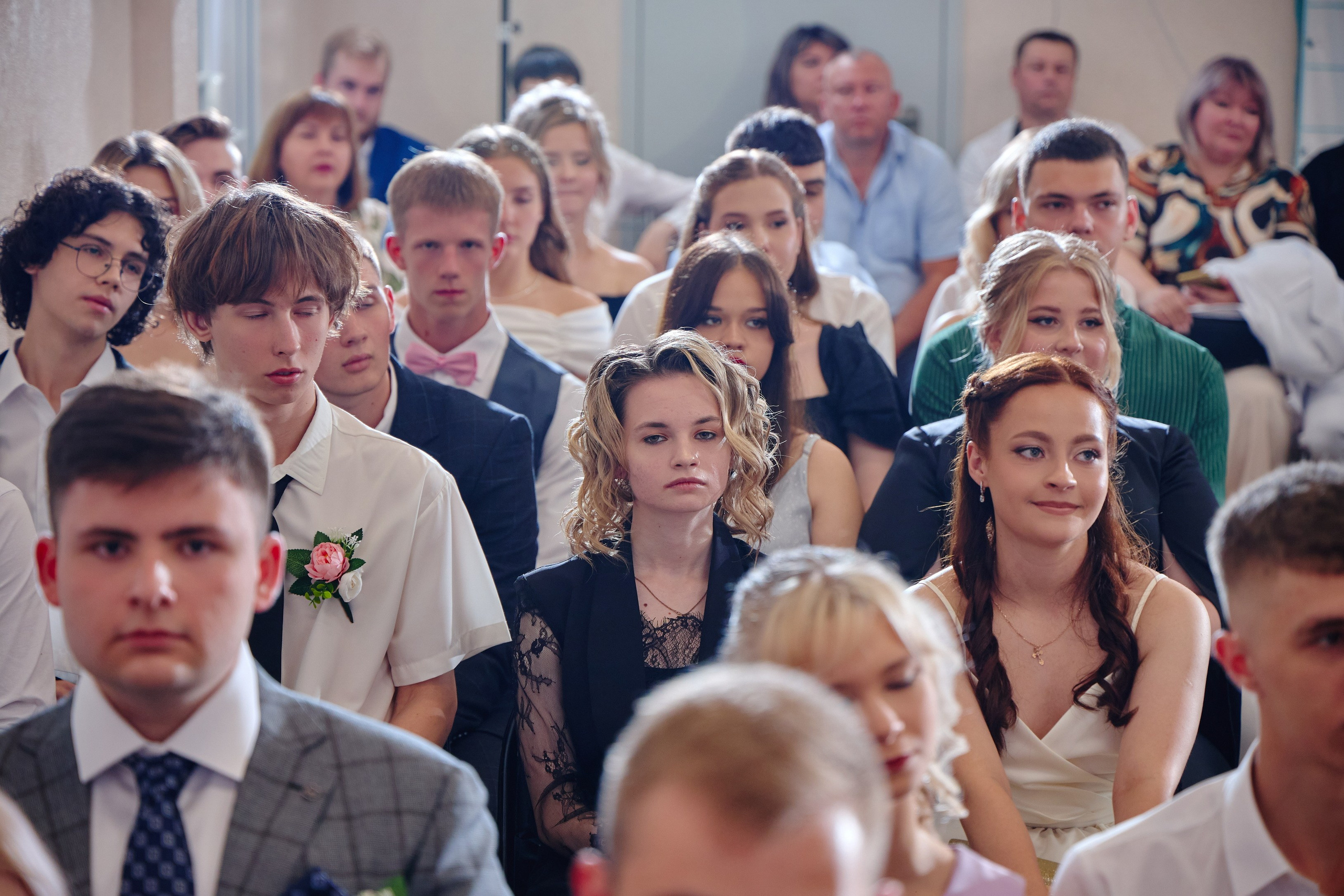 Выпускной 35 Сош. Фотограф Выпускные альбомы Таганрог Сергей Коробченко