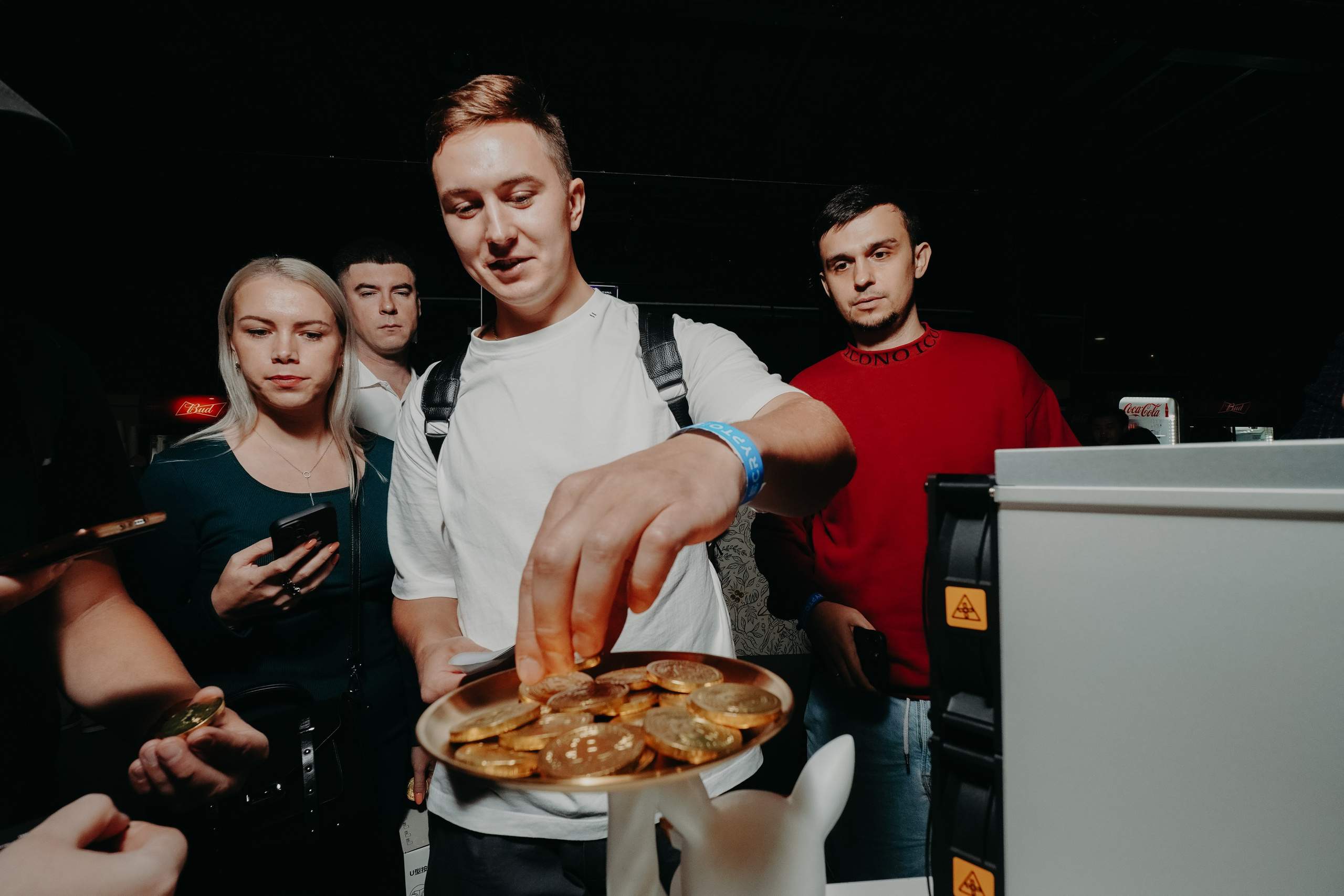 CRYPTO SUMMIT 2024. Фото | Видео Контент Мишель Ватаманюк