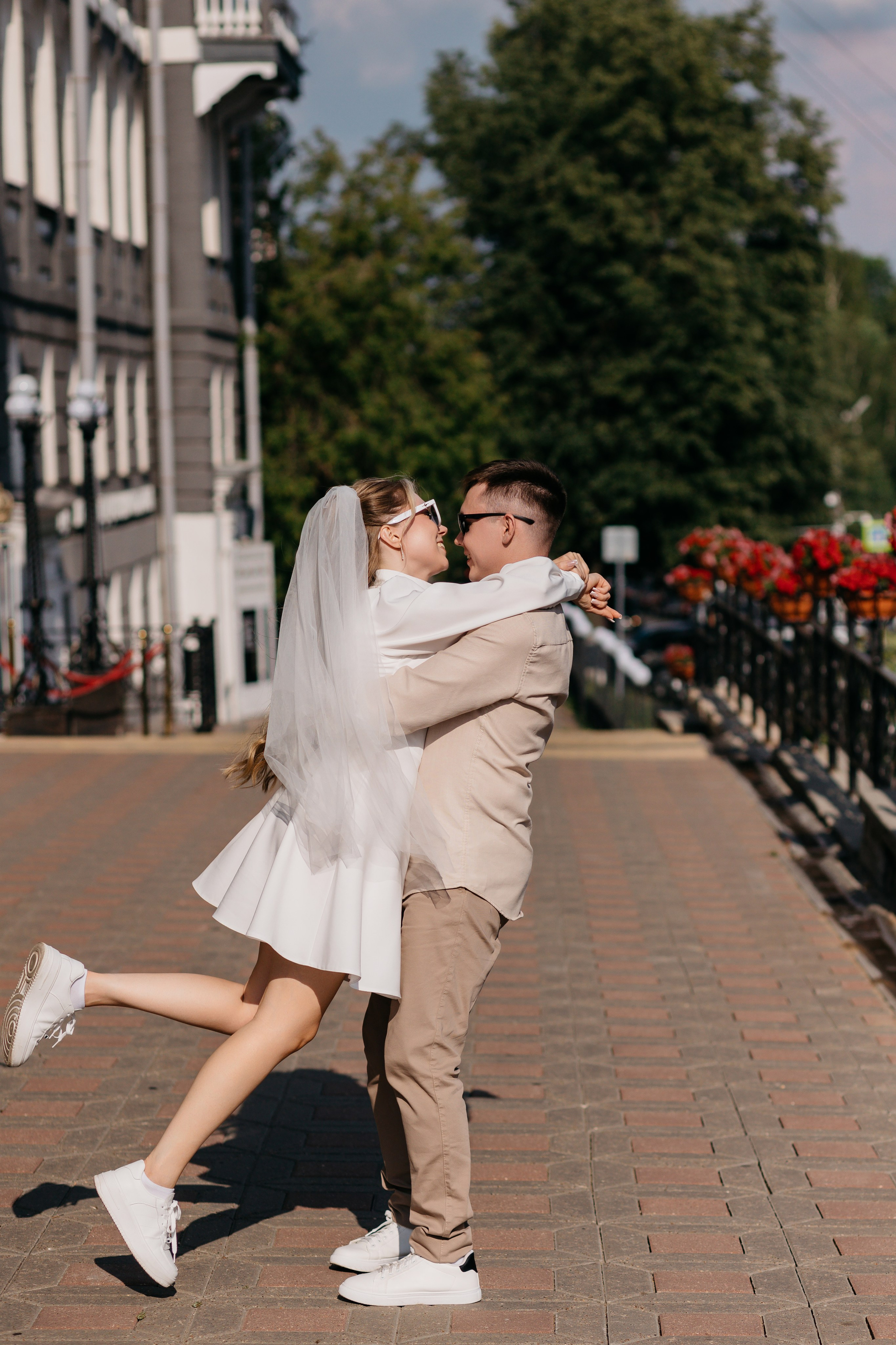 Свадьба в городе фото. Профессиональный фотограф в Кирове Антон Суслов