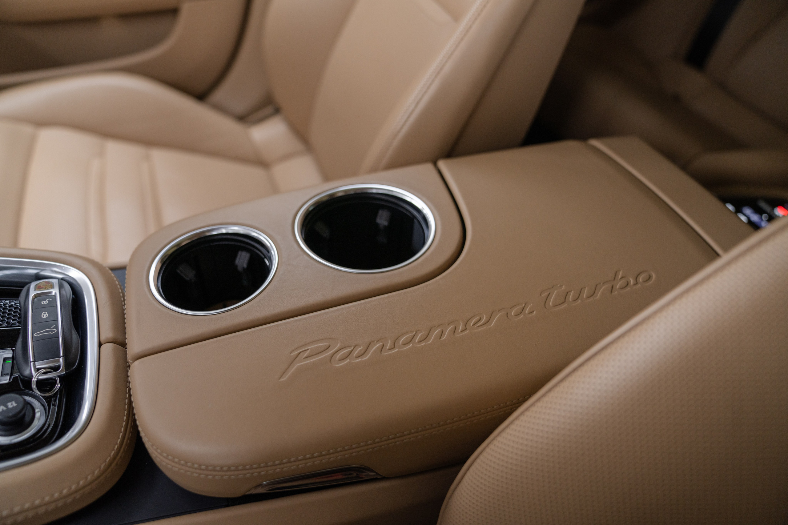 Porsche Panamera. Фотограф в Санкт-Петербурге Мария Александрова