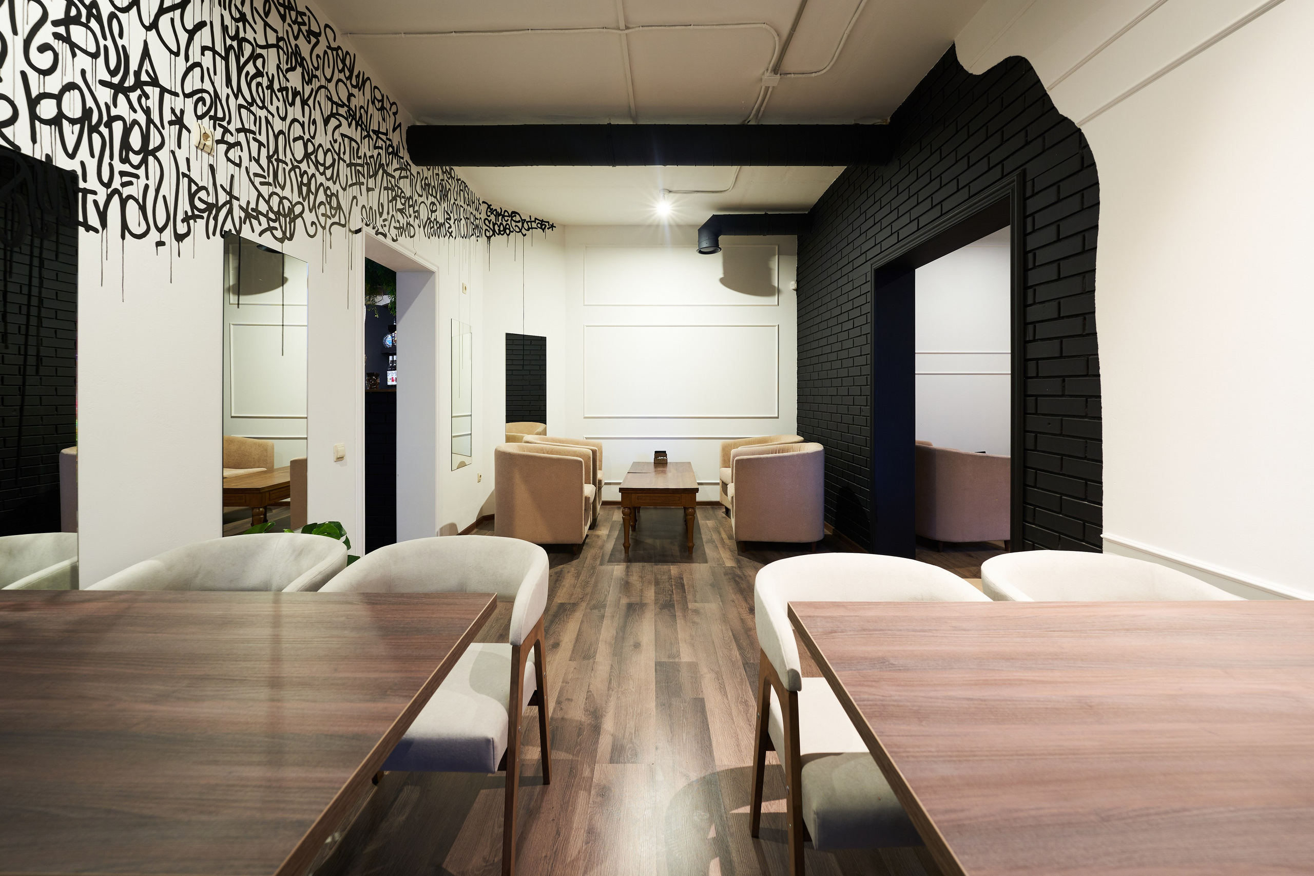 № 3. Дзешульская, фотограф