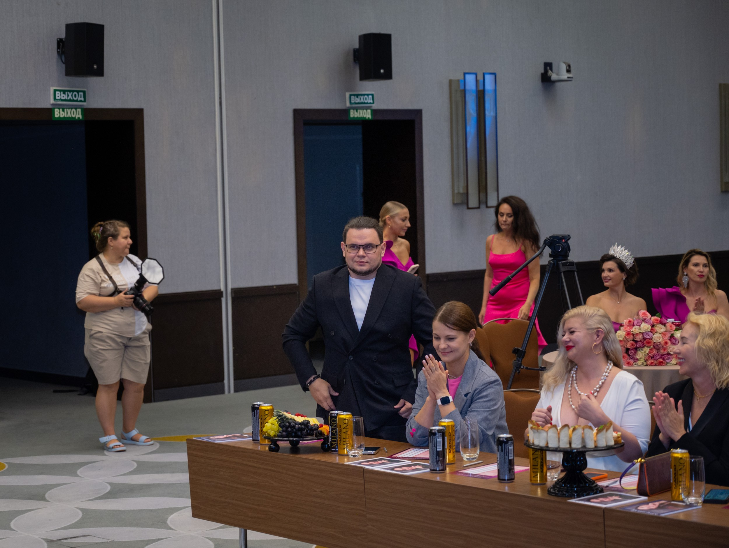 Церемония открытия Конкурса красоты «LADY WORLD» 2024. Фотографирую счастливых людей в Сочи