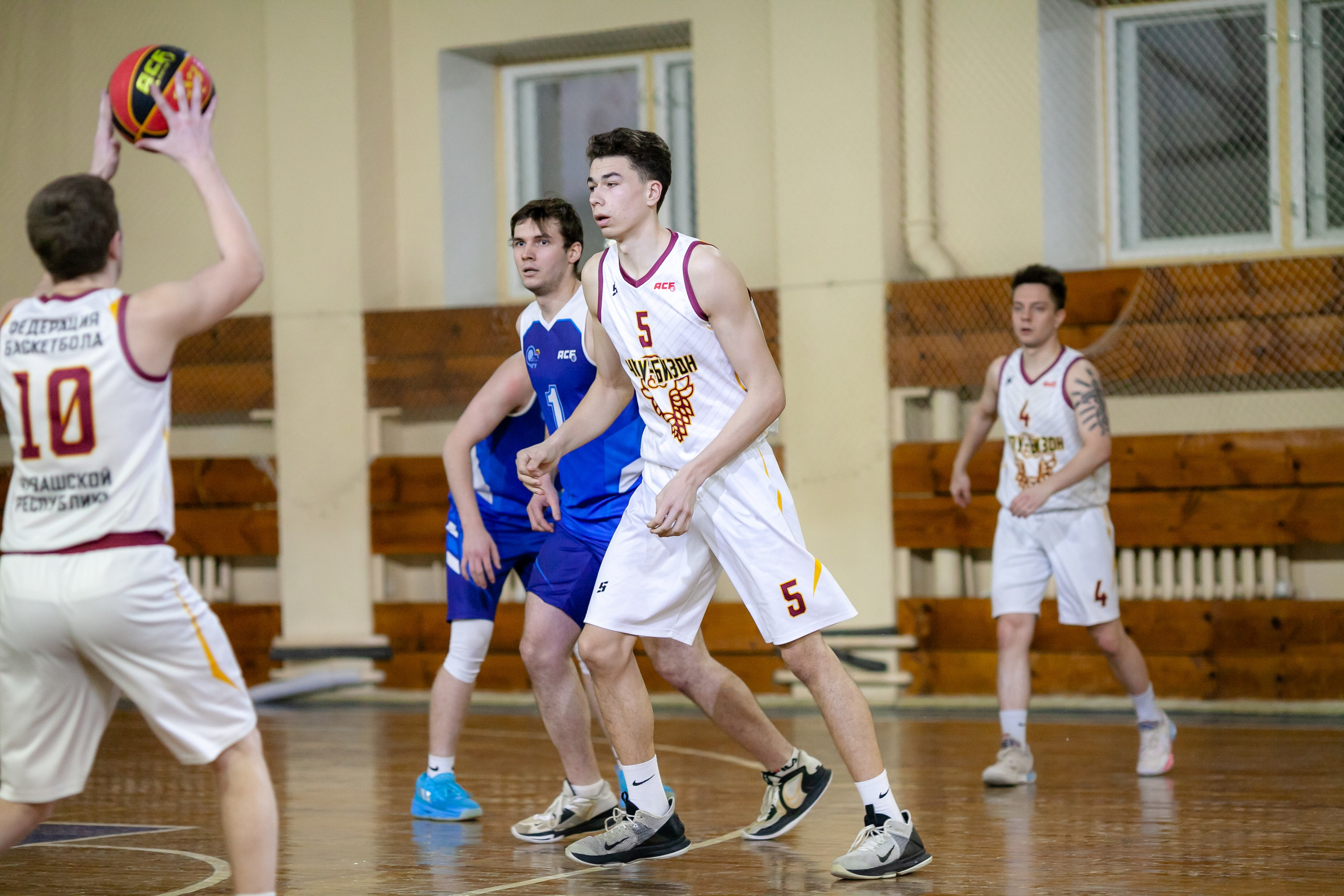 3×3. Фотография