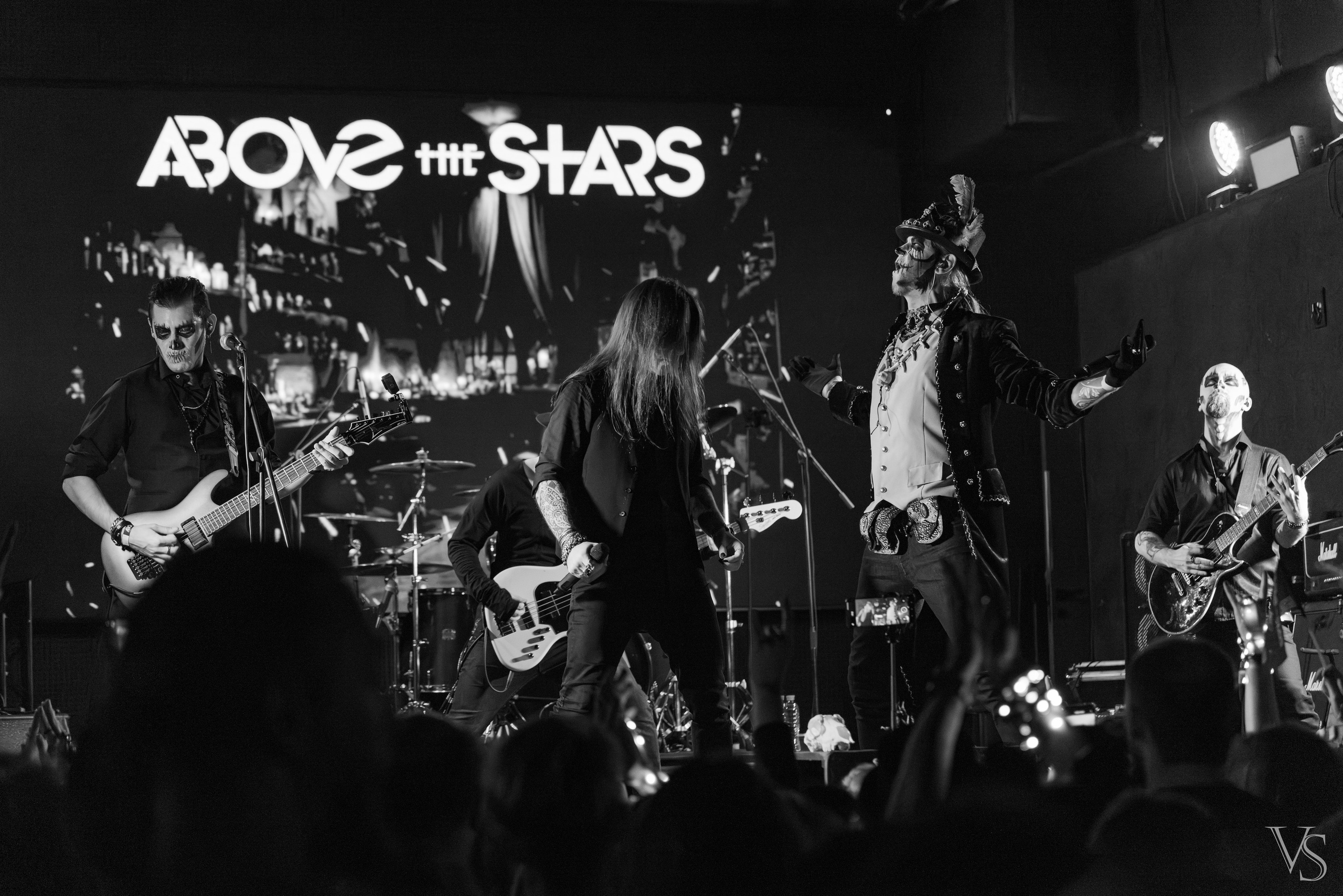 Above the stars. Проклятие Мамбо. Фотограф Виктор Степанов