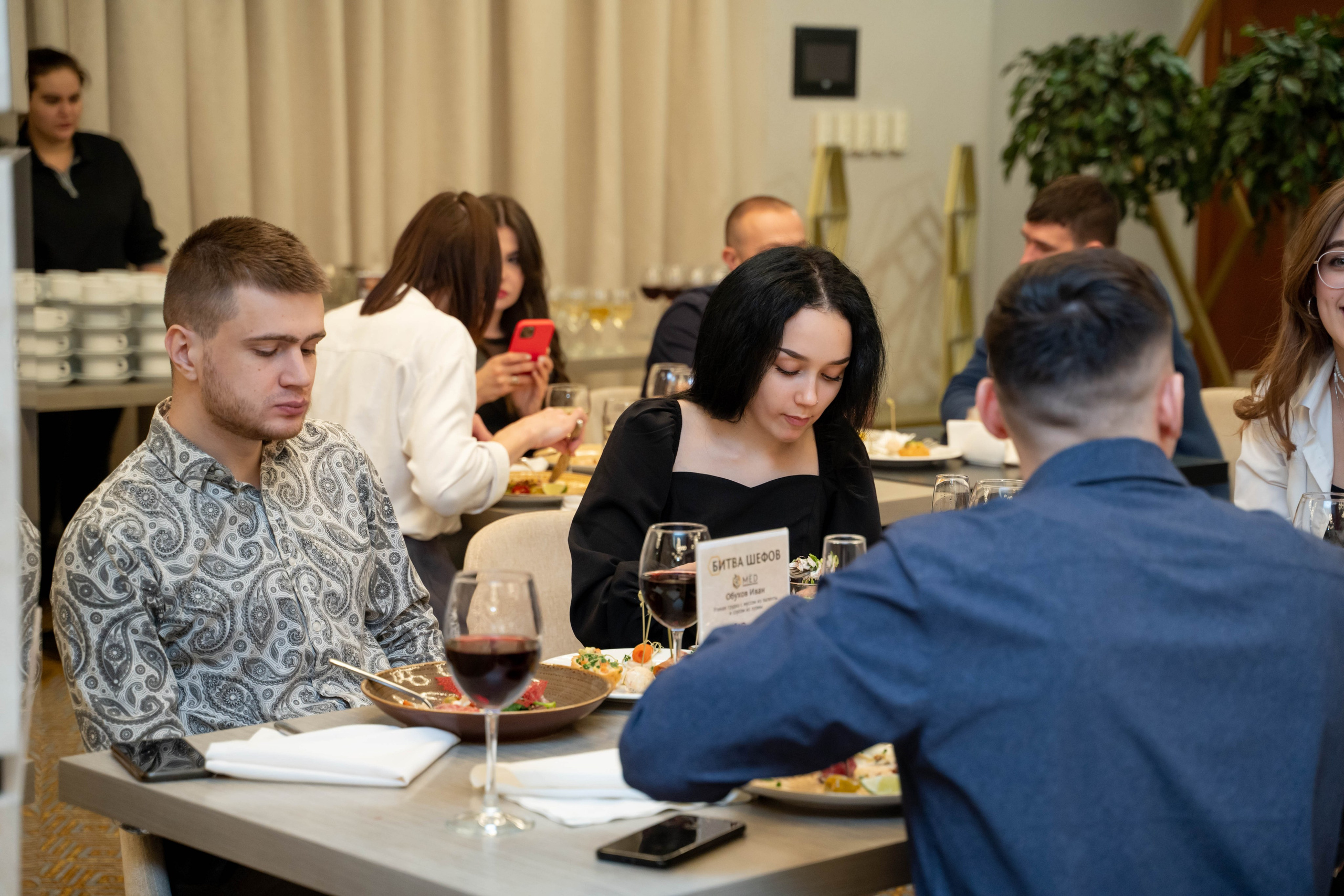 Битва Шефов в ресторане «Мед». Главная