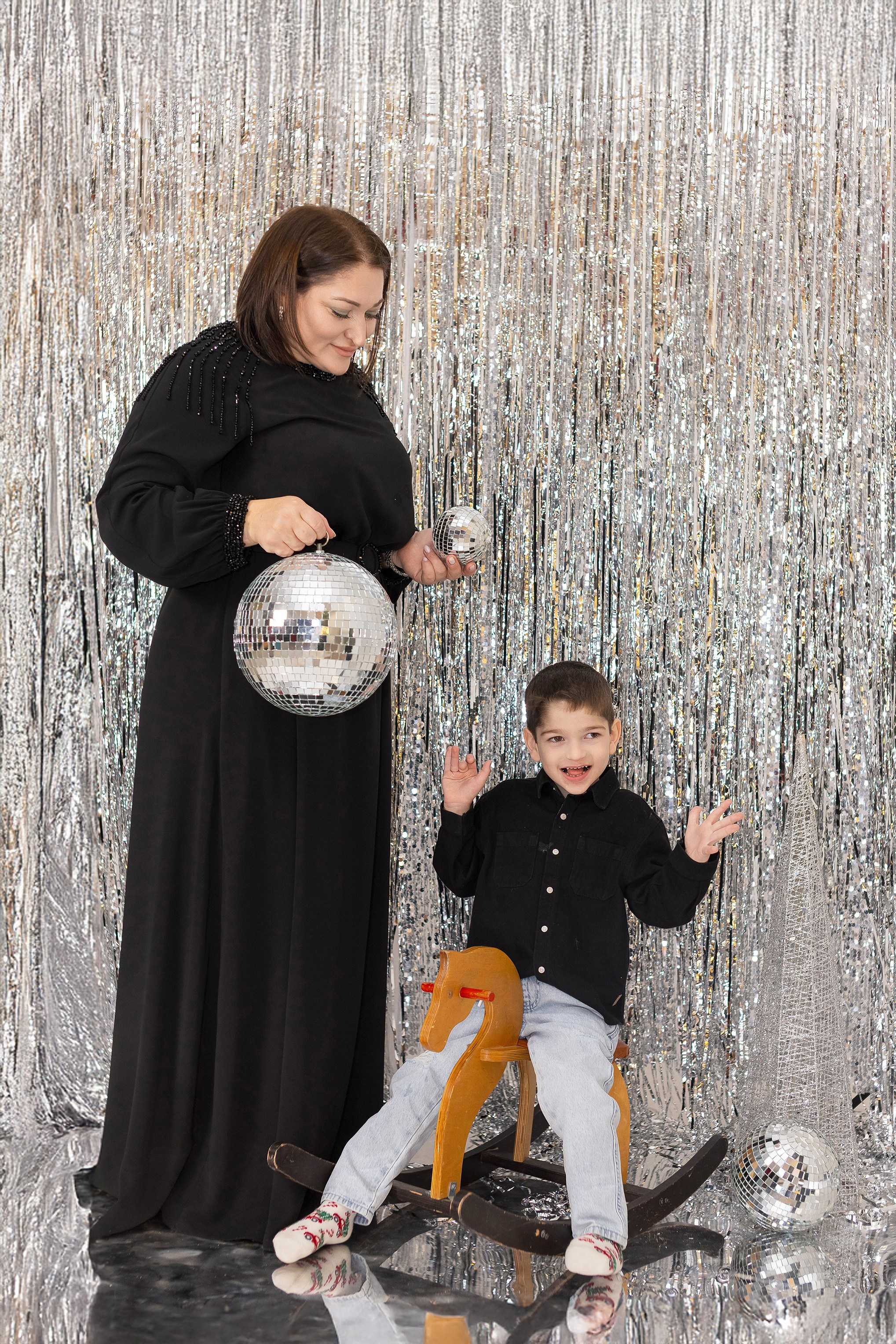 Амина с семьёй. Свадебный и семейный фотограф в Каспийске Алёна Нурмагомедова