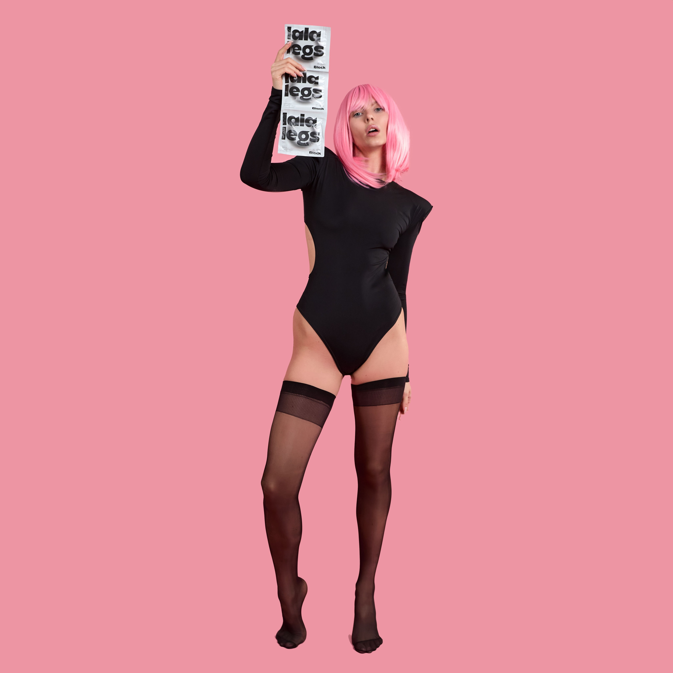 LALALEGS. Святослав Лебедев | Рекламный фотограф — Коммерческая съемка, Арт-дирекшн, AI-интеграция