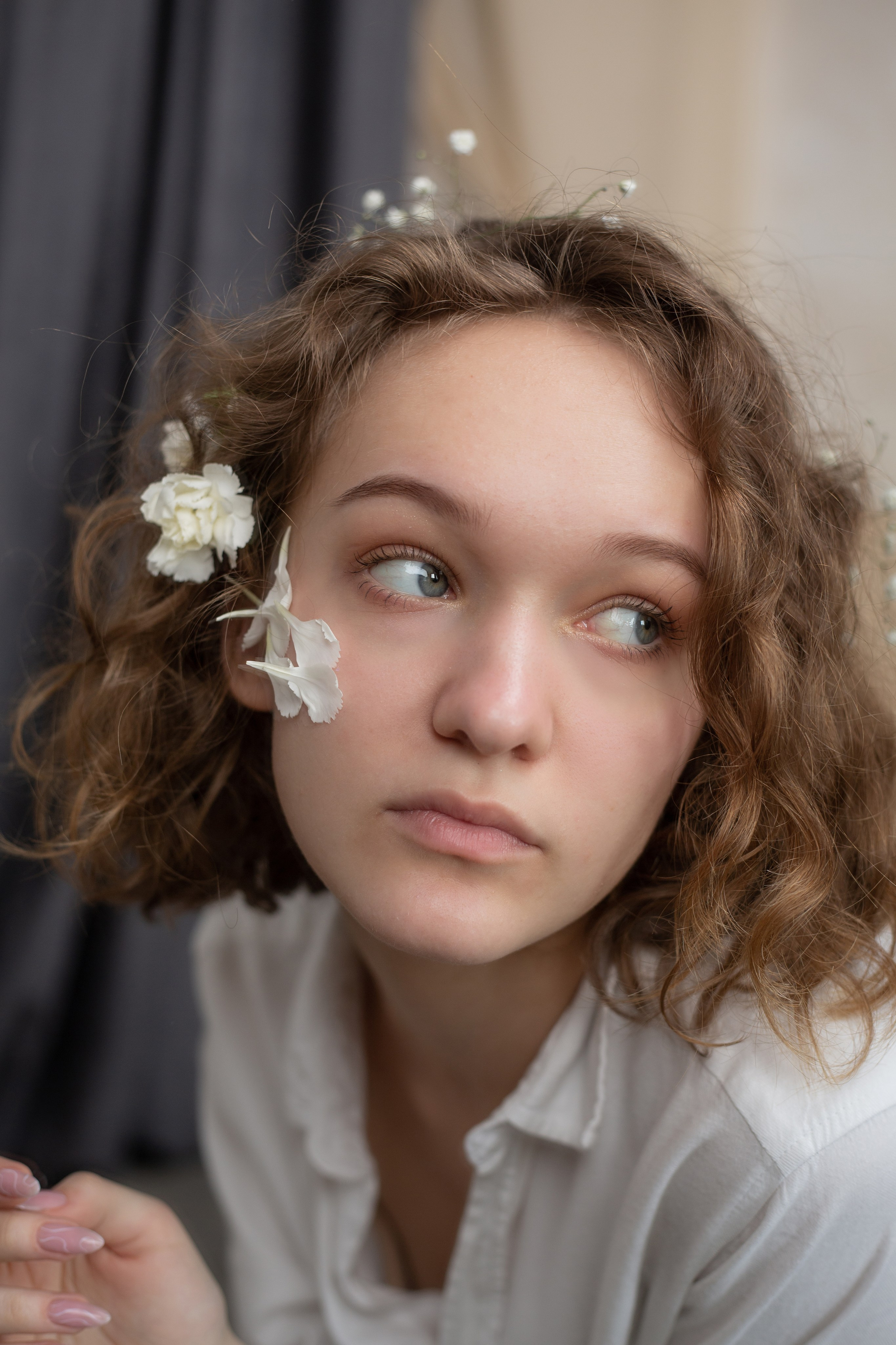 Надя и цветы. Портретный и репортажный фотограф в Кемерово Алексеева Анастасия