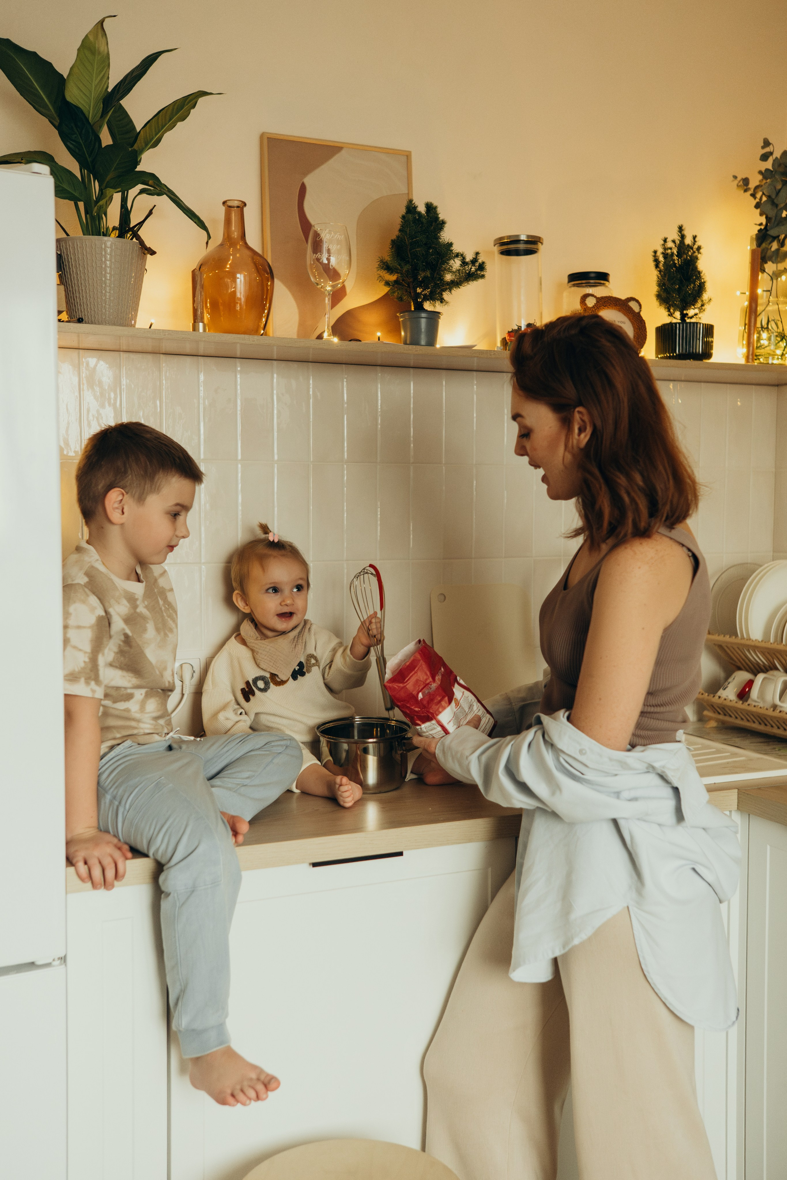 Анастасия, Ярослав и Асия