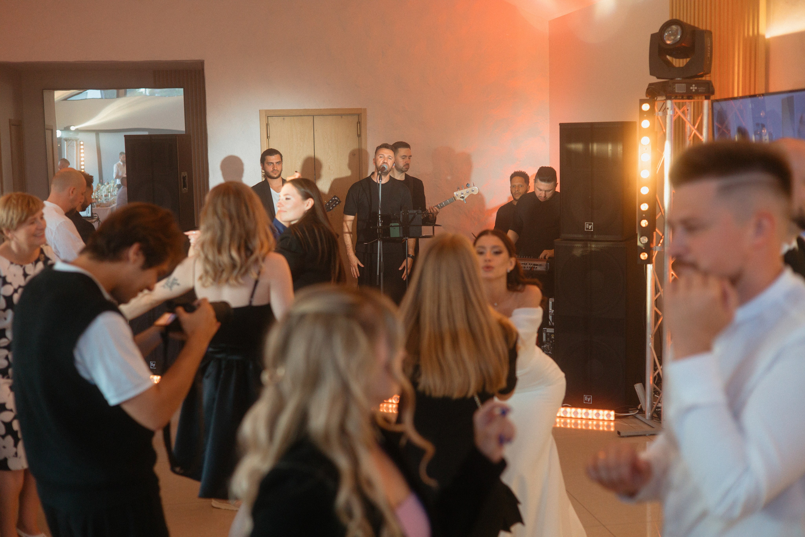 Игорь & Ксюша | GRAND CHALET. Свадебный фотограф в Минске Владислав Бабич