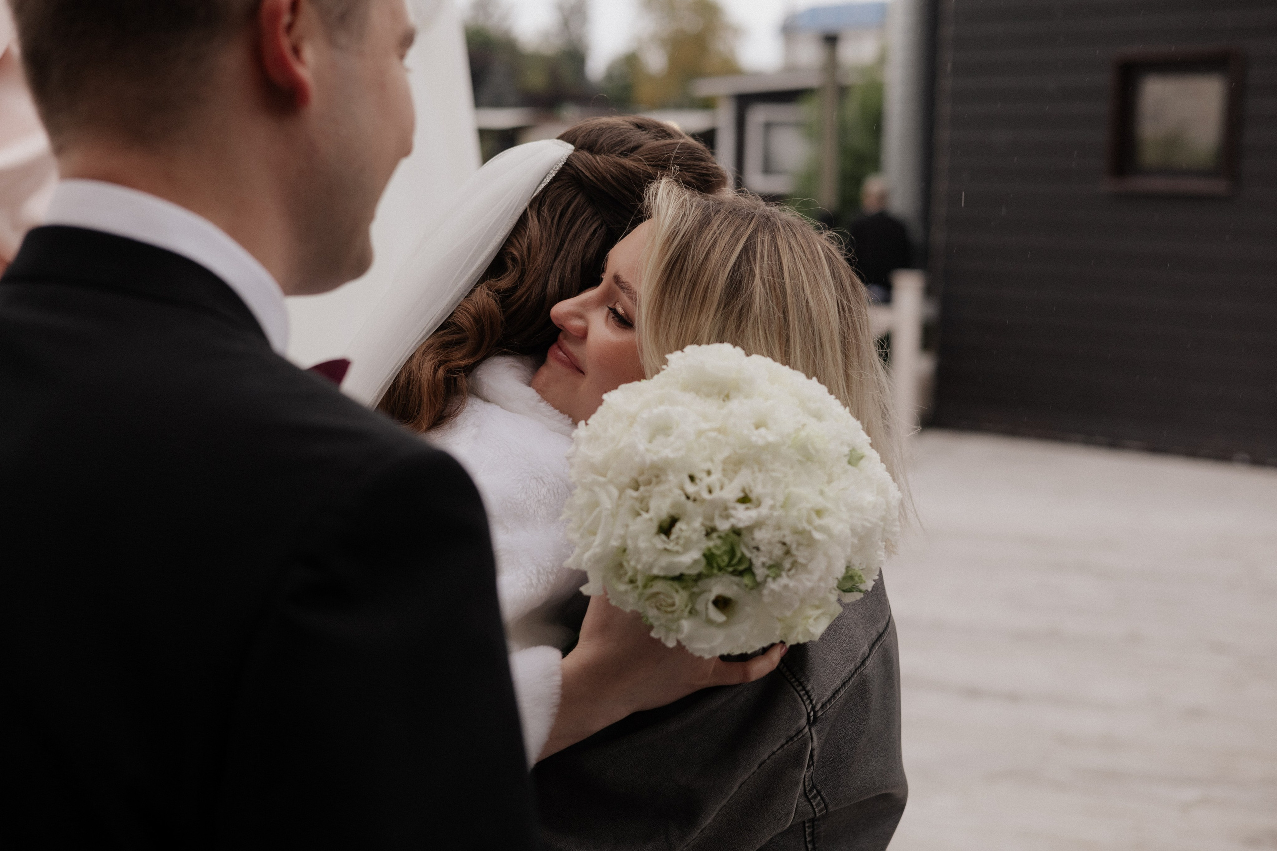 Аня и Саша. Свадьба в Юдино парк. Свадебный и портретный фотограф в Москве Анастасия Масюк