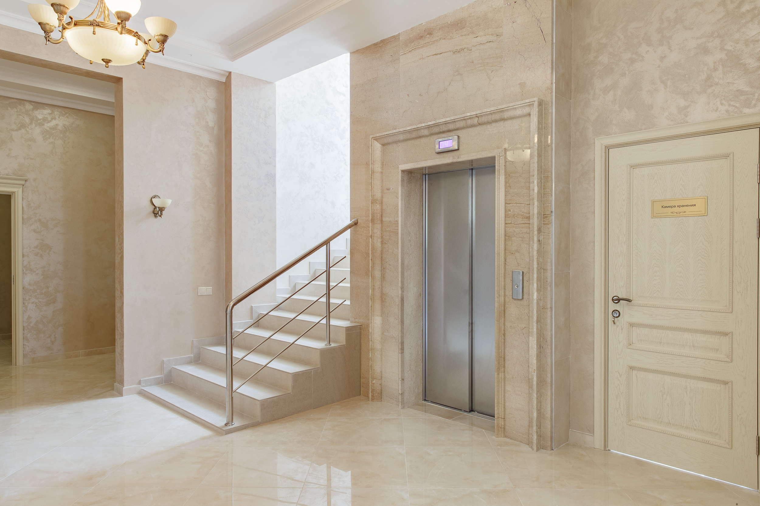 Renatphoto-фотосъёмка территории и бассейнов с детскими площадками  в пансионате. Профессиональная фотосъёмка интерьеров, предметная фотосессия еды для меню г. Анапа