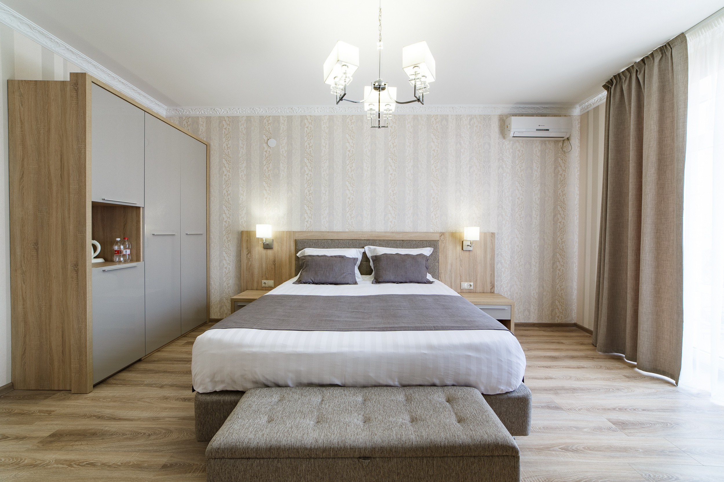 Renatphoto-фотосъёмка территории и бассейнов с детскими площадками  в пансионате. Профессиональная фотосъёмка интерьеров, предметная фотосессия еды для меню г. Анапа