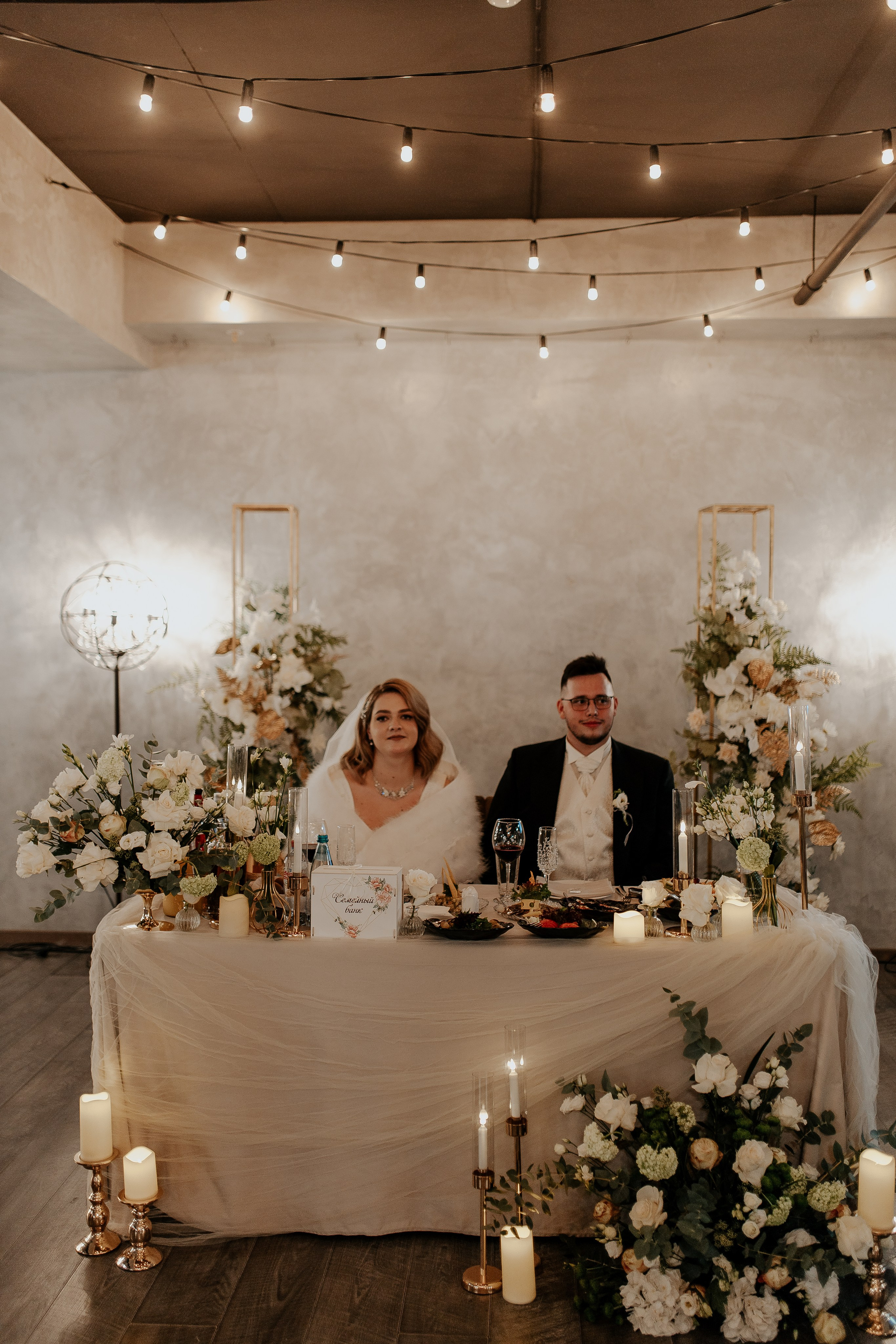 Свадебные фотографии из Эрмитажа. Фотограф в Санкт-Петербурге Лиза Семченкова