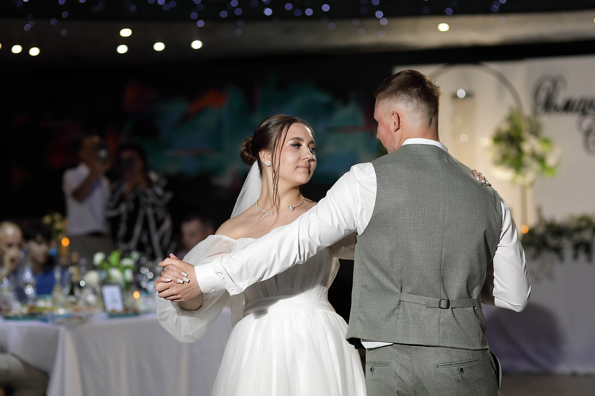 Роман и Софья. Свадебный и семейный фотограф и видеограф в Екатеринбурге Полянские Тимур и Анастасия