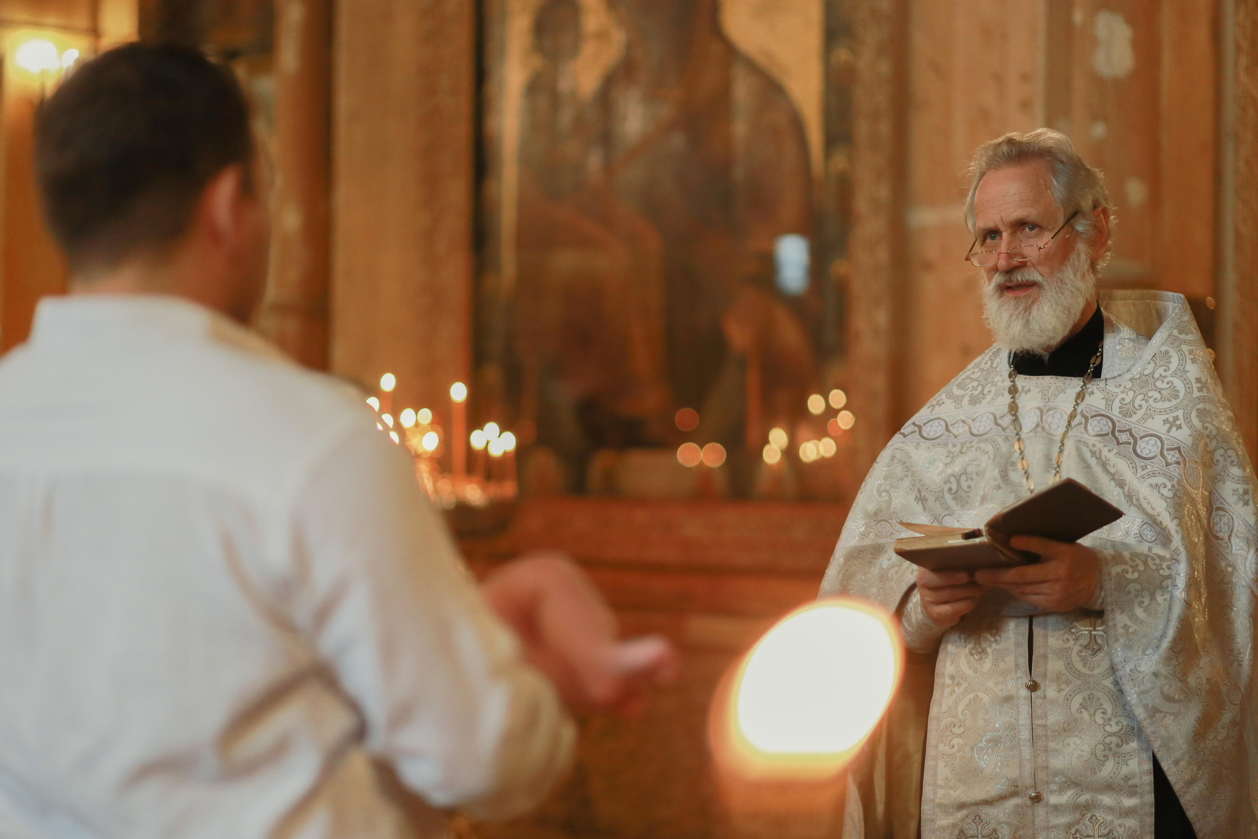 Крещение Евы. Покровский собор. Измайловский остров. Антонина Морозова, профессиональный семейный фотограф видеограф