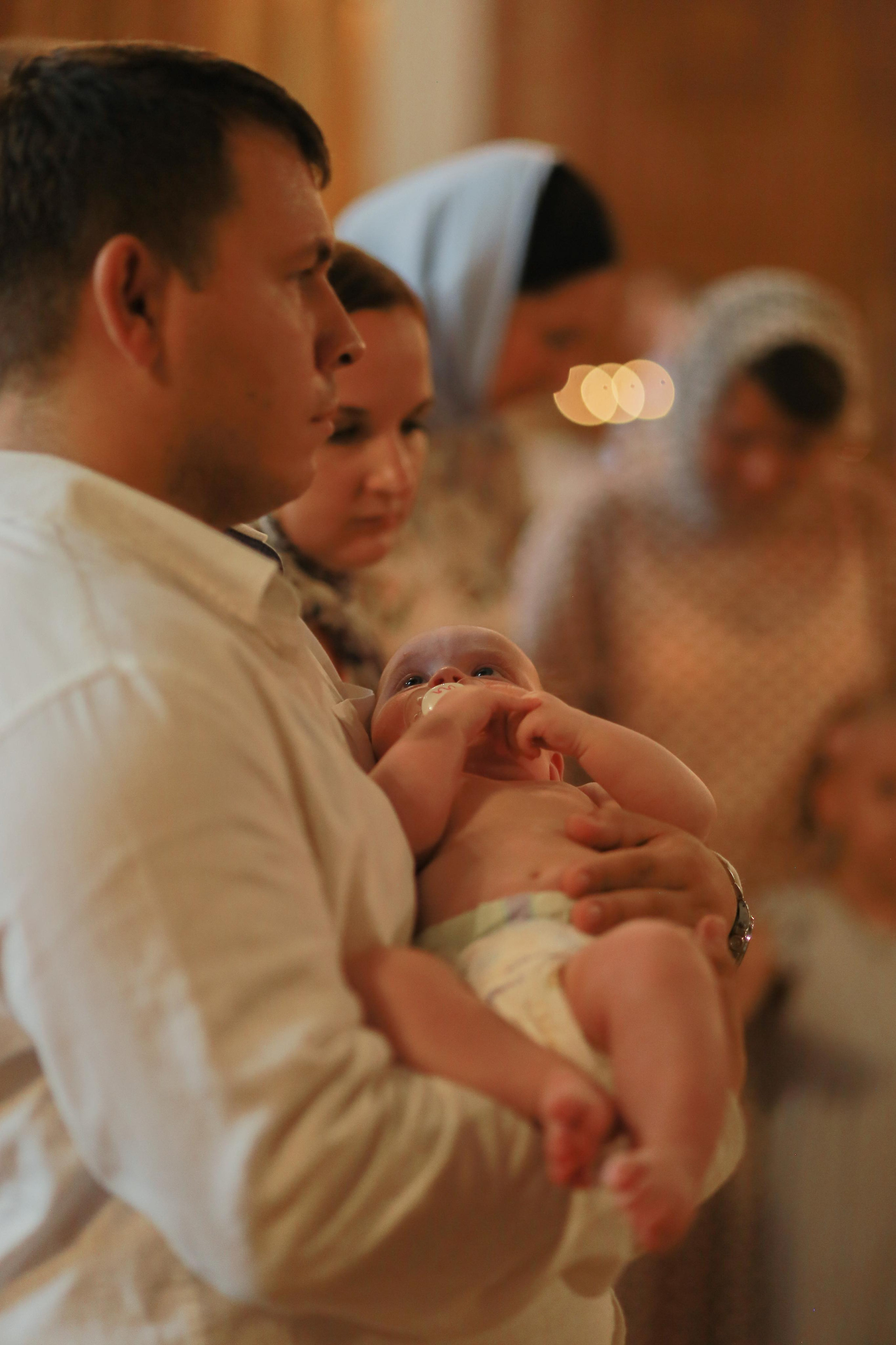 Крещение Евы. Покровский собор. Измайловский остров. Антонина Морозова, профессиональный семейный фотограф видеограф