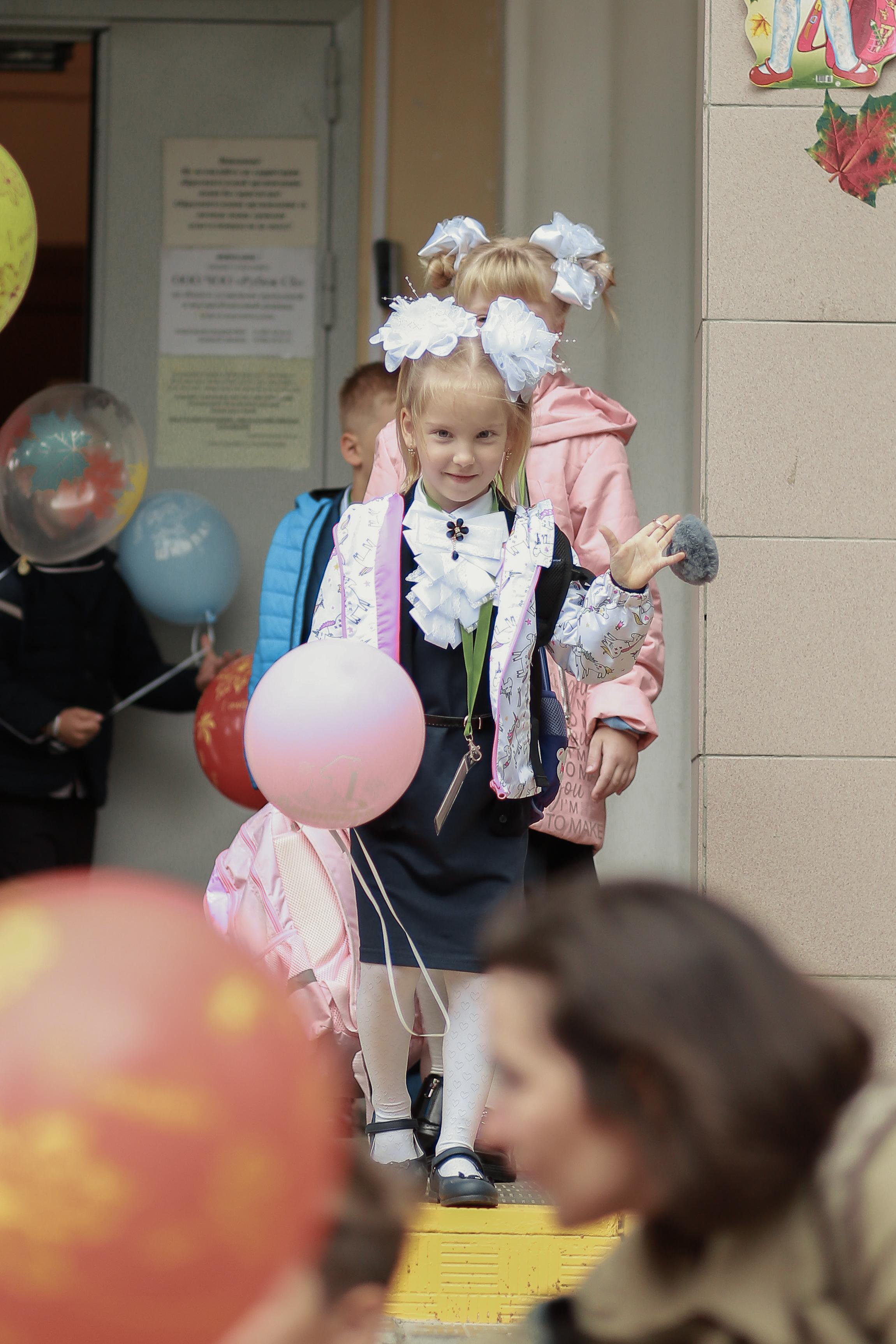 1 сентября в школе 296. Антонина Морозова, профессиональный семейный фотограф видеограф
