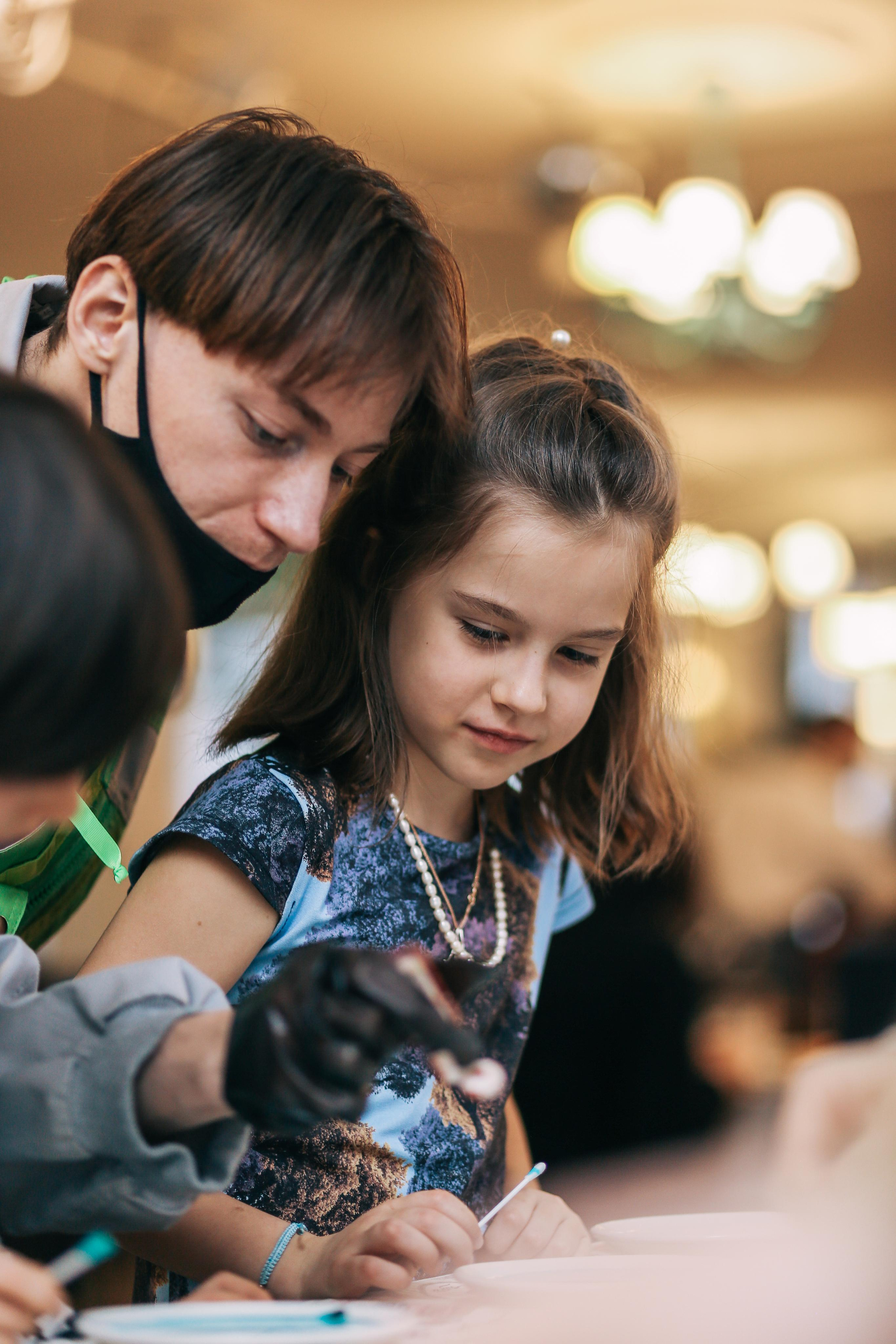 День Рождения Маруси. Кафе Андерсон. Антонина Морозова, профессиональный семейный фотограф видеограф