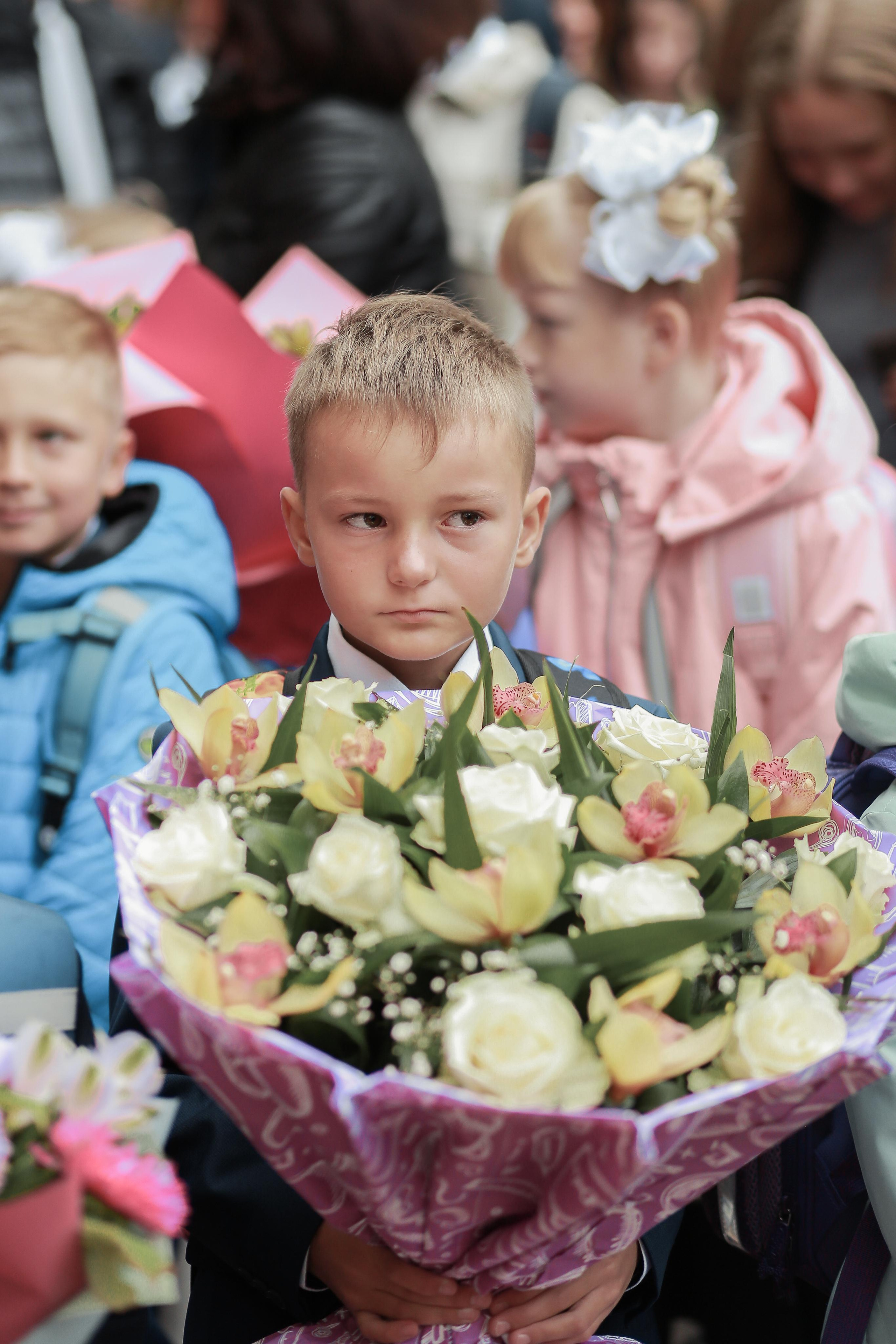 1 сентября в школе 296. Антонина Морозова, профессиональный семейный фотограф видеограф