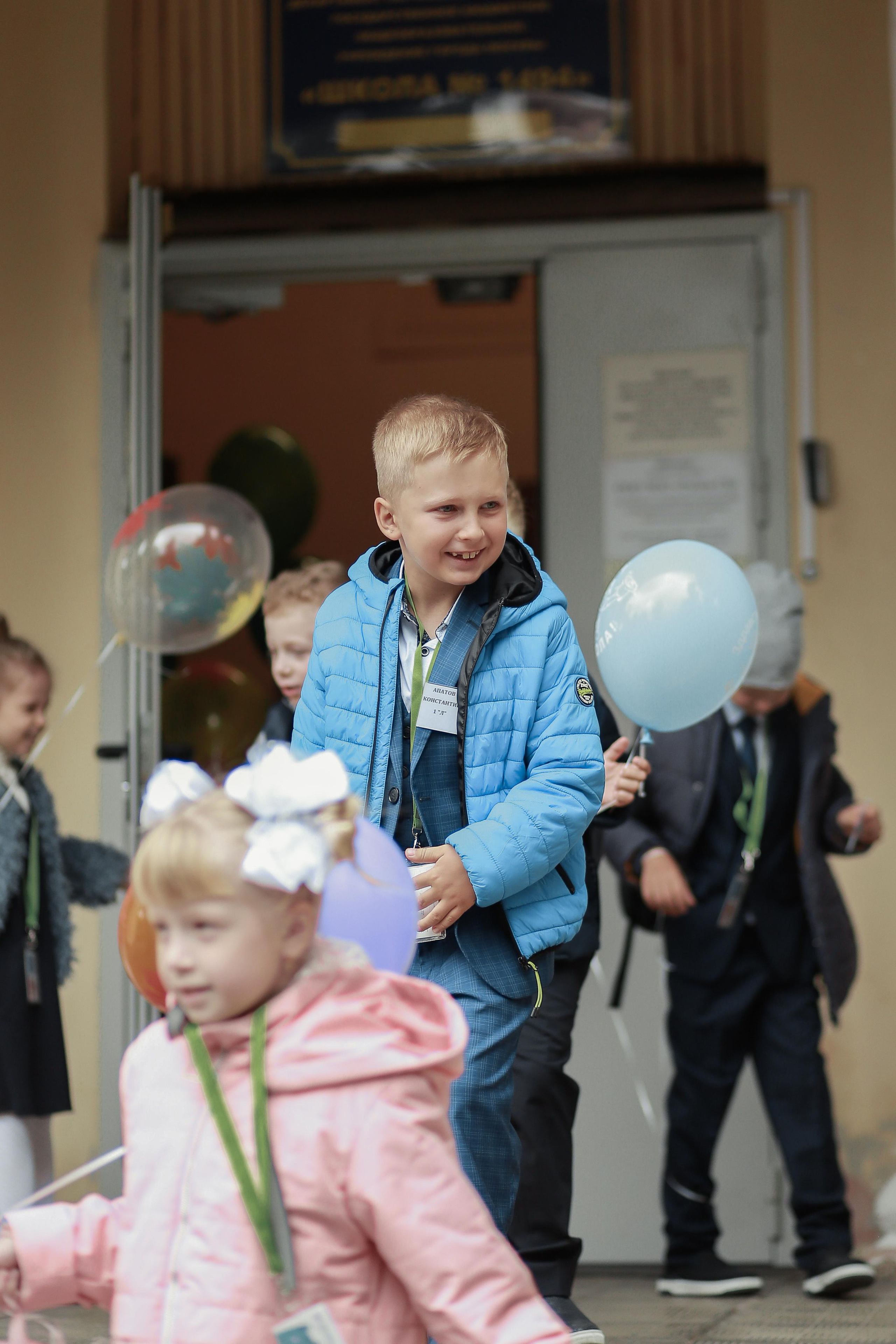 1 сентября в школе 296. Антонина Морозова, профессиональный семейный фотограф видеограф