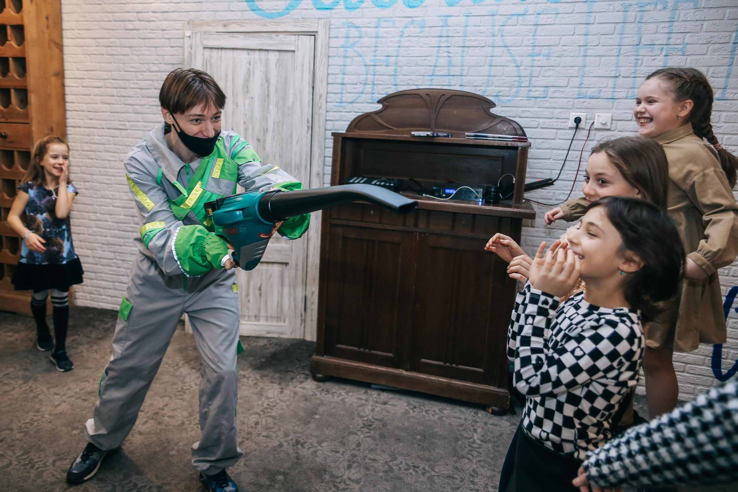 День Рождения Маруси. Кафе Андерсон. Антонина Морозова, профессиональный семейный фотограф видеограф