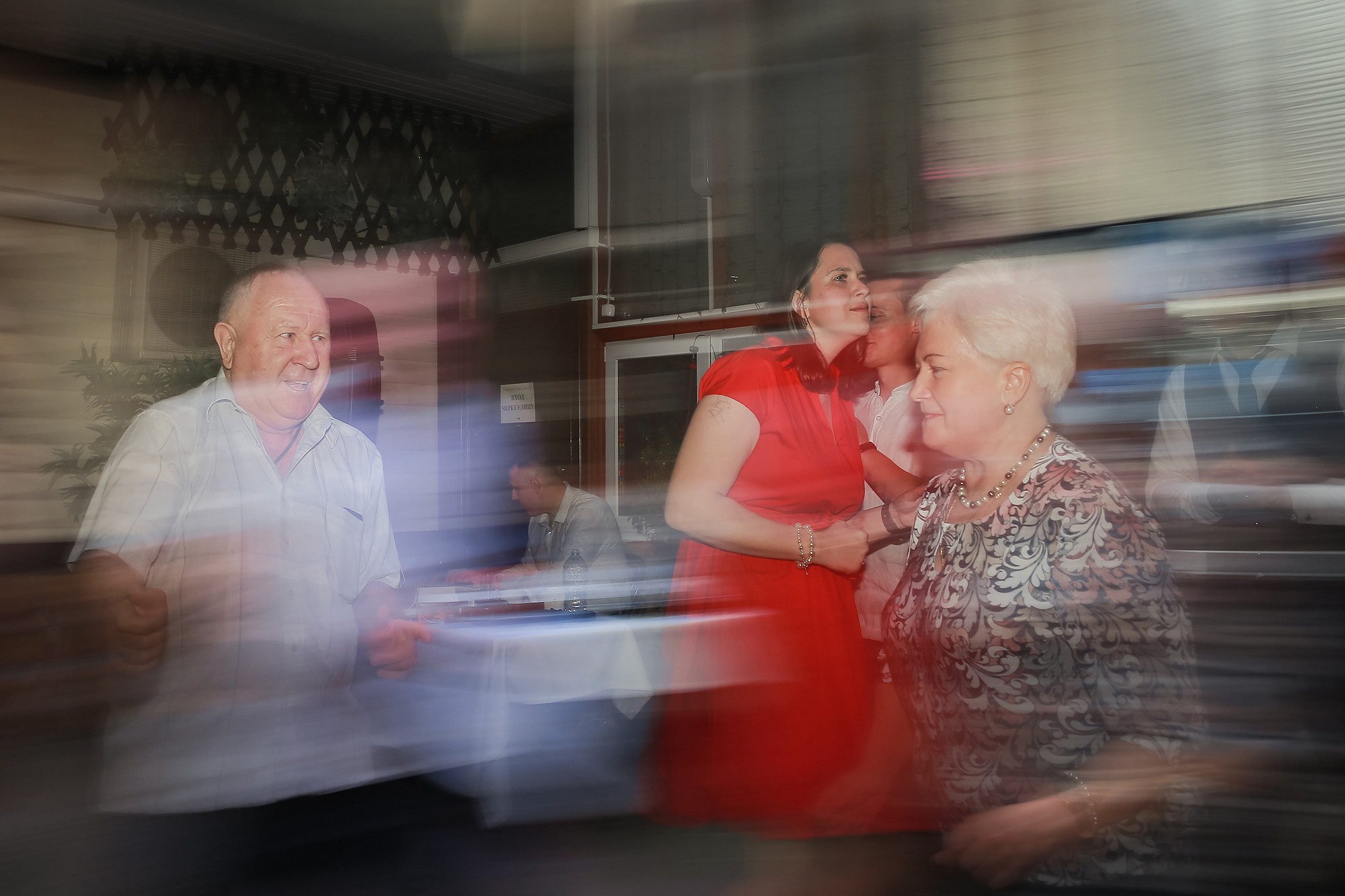 Свадебный банкет в ресторане IQ CAFE. Антонина Морозова, профессиональный семейный фотограф видеограф