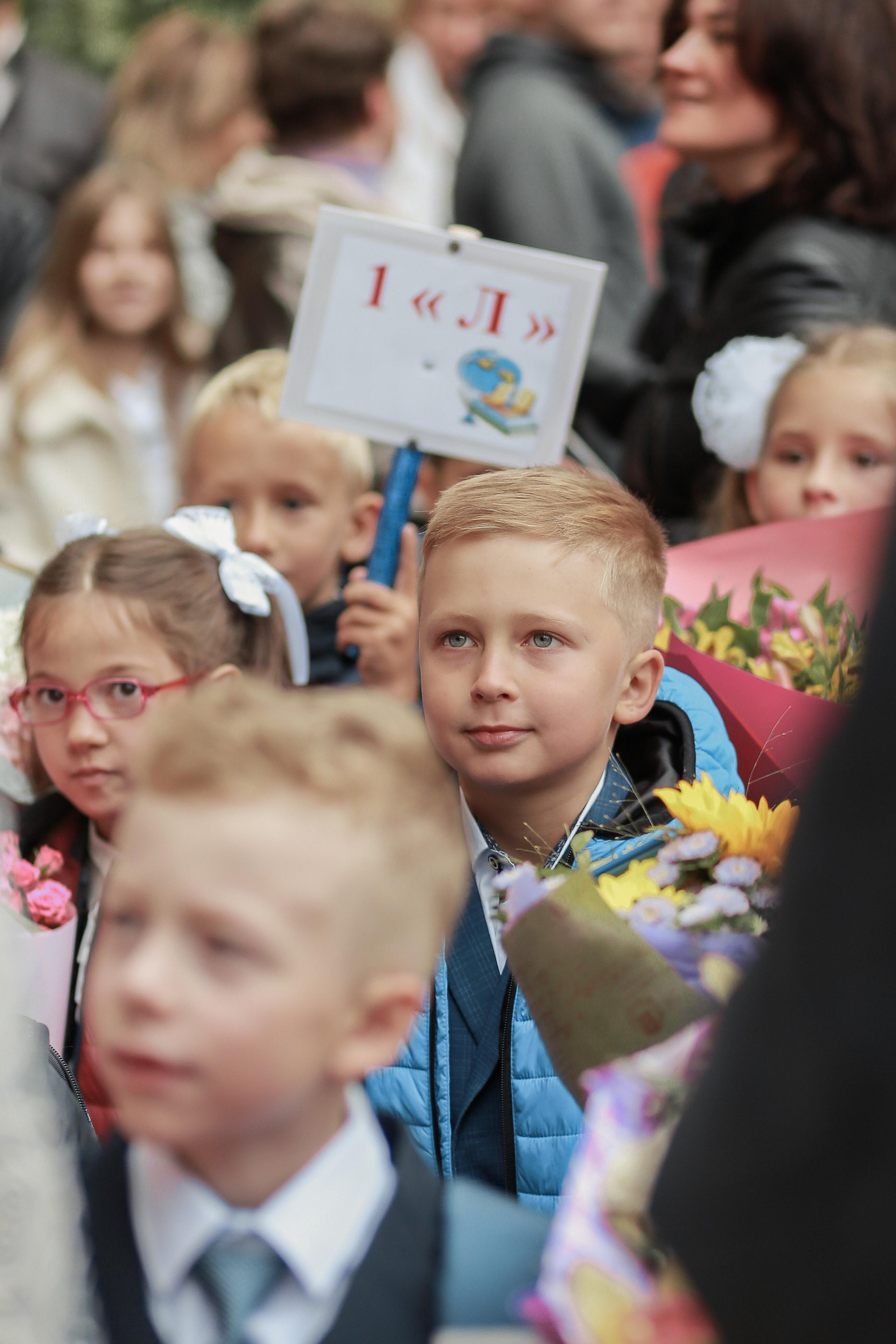 1 сентября в школе 296. Антонина Морозова, профессиональный семейный фотограф видеограф