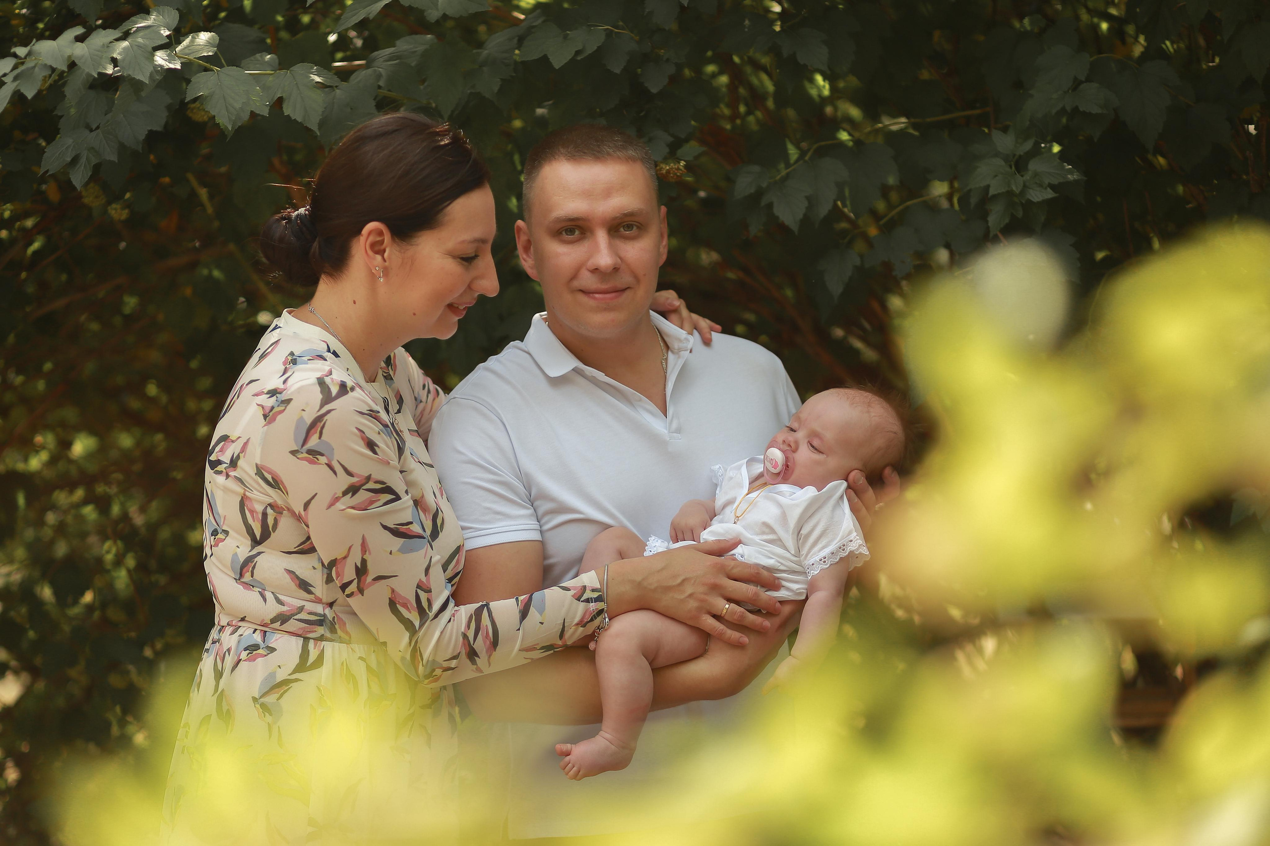 Крещение Евы. Покровский собор. Измайловский остров. Антонина Морозова, профессиональный семейный фотограф видеограф