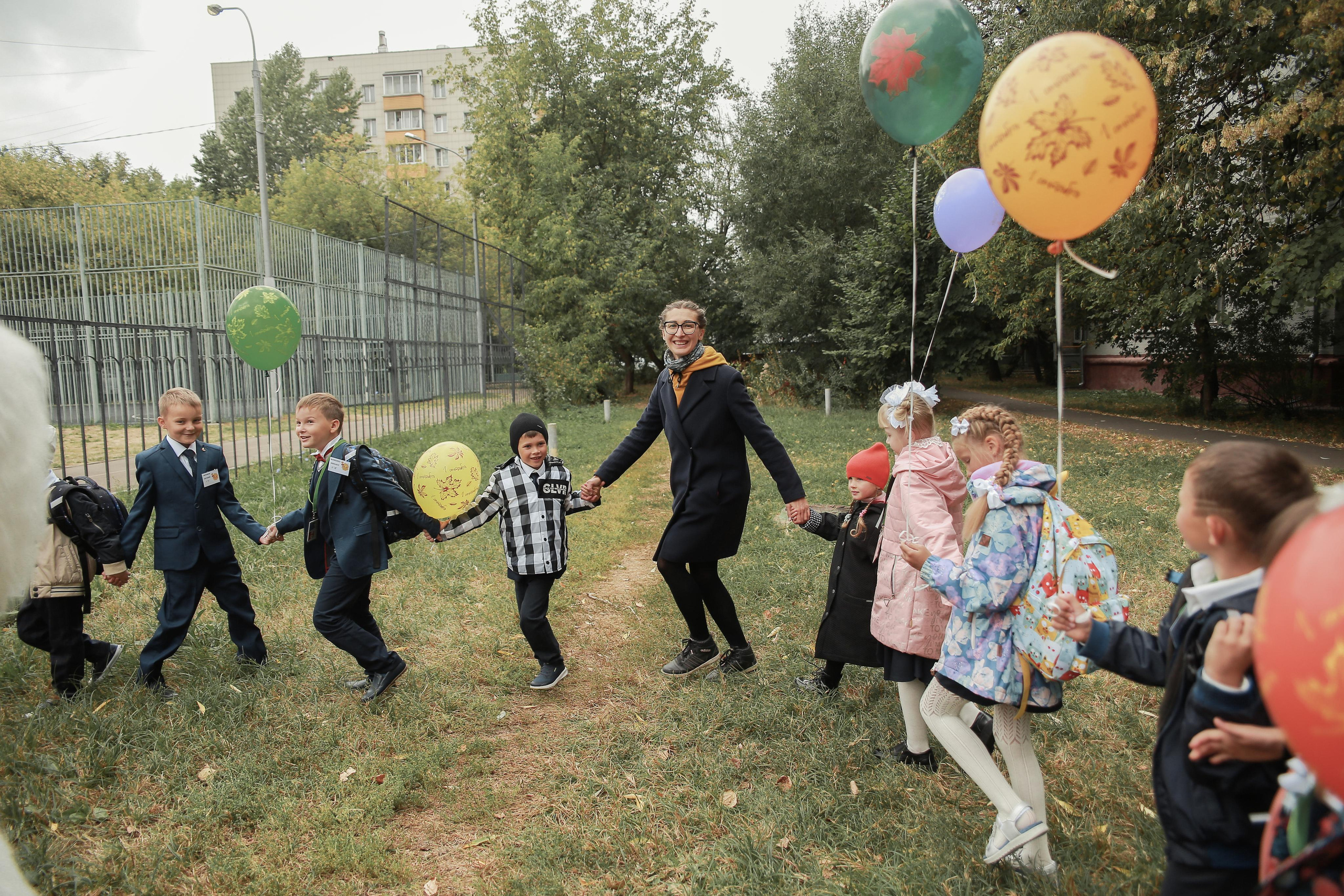 1 сентября в школе 296. Антонина Морозова, профессиональный семейный фотограф видеограф