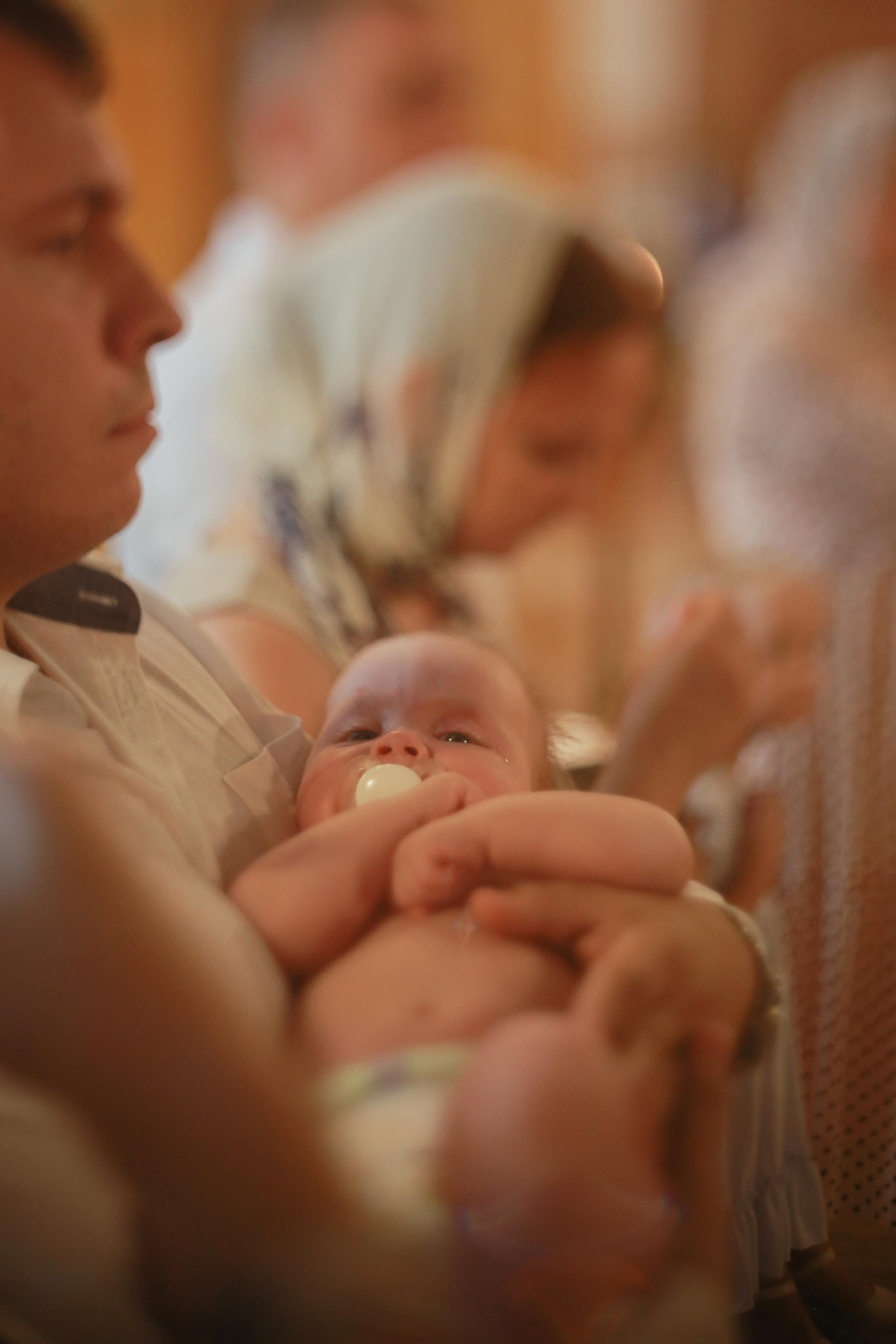 Крещение Евы. Покровский собор. Измайловский остров. Антонина Морозова, профессиональный семейный фотограф видеограф