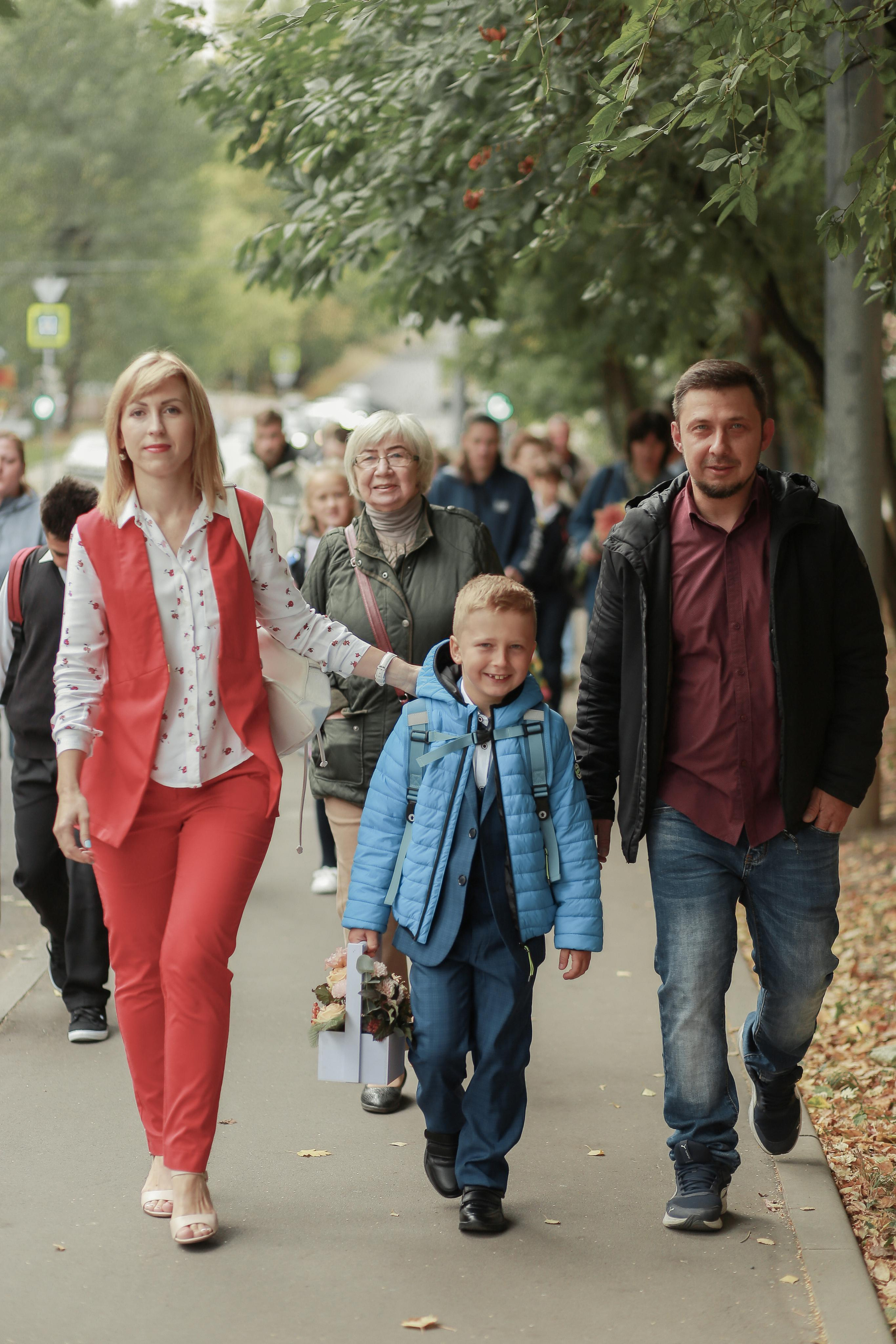 1 сентября в школе 296. Антонина Морозова, профессиональный семейный фотограф видеограф
