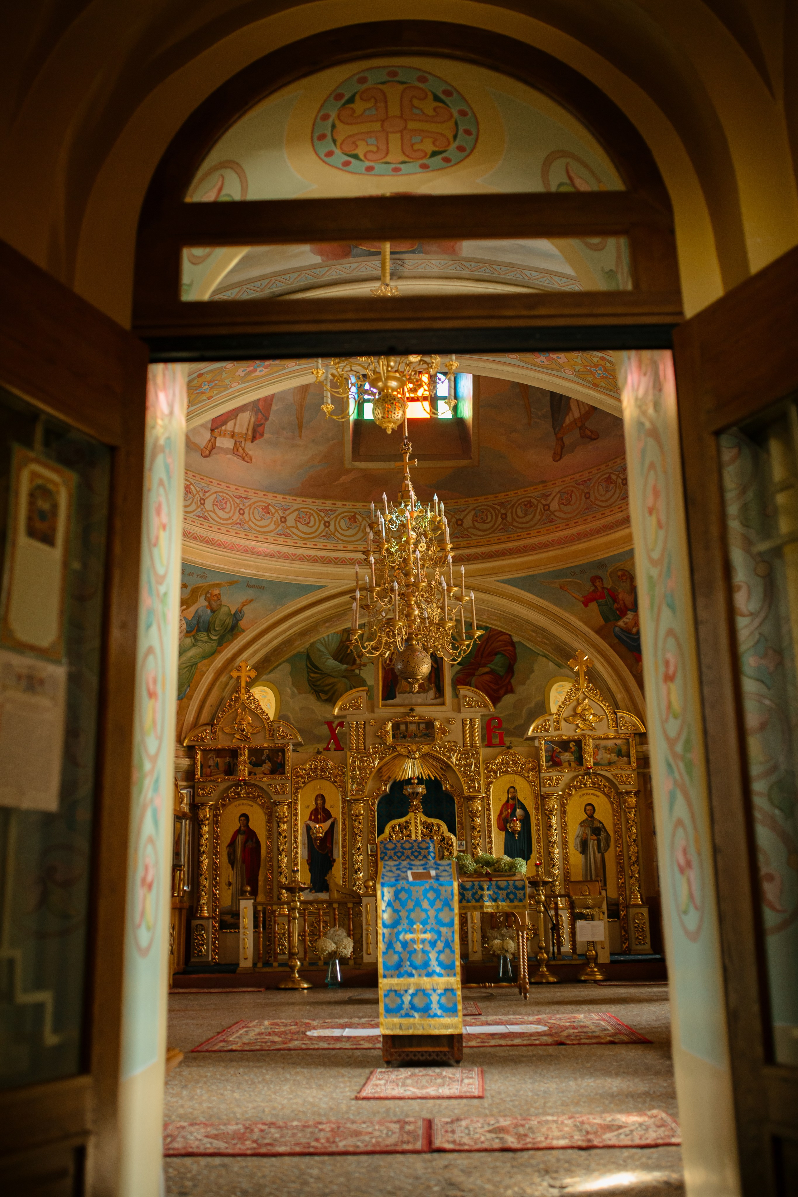 Церковь Покрова Пресвятой Богородицы в Осеченках г. Раменское. Свадебный и семейный фотограф