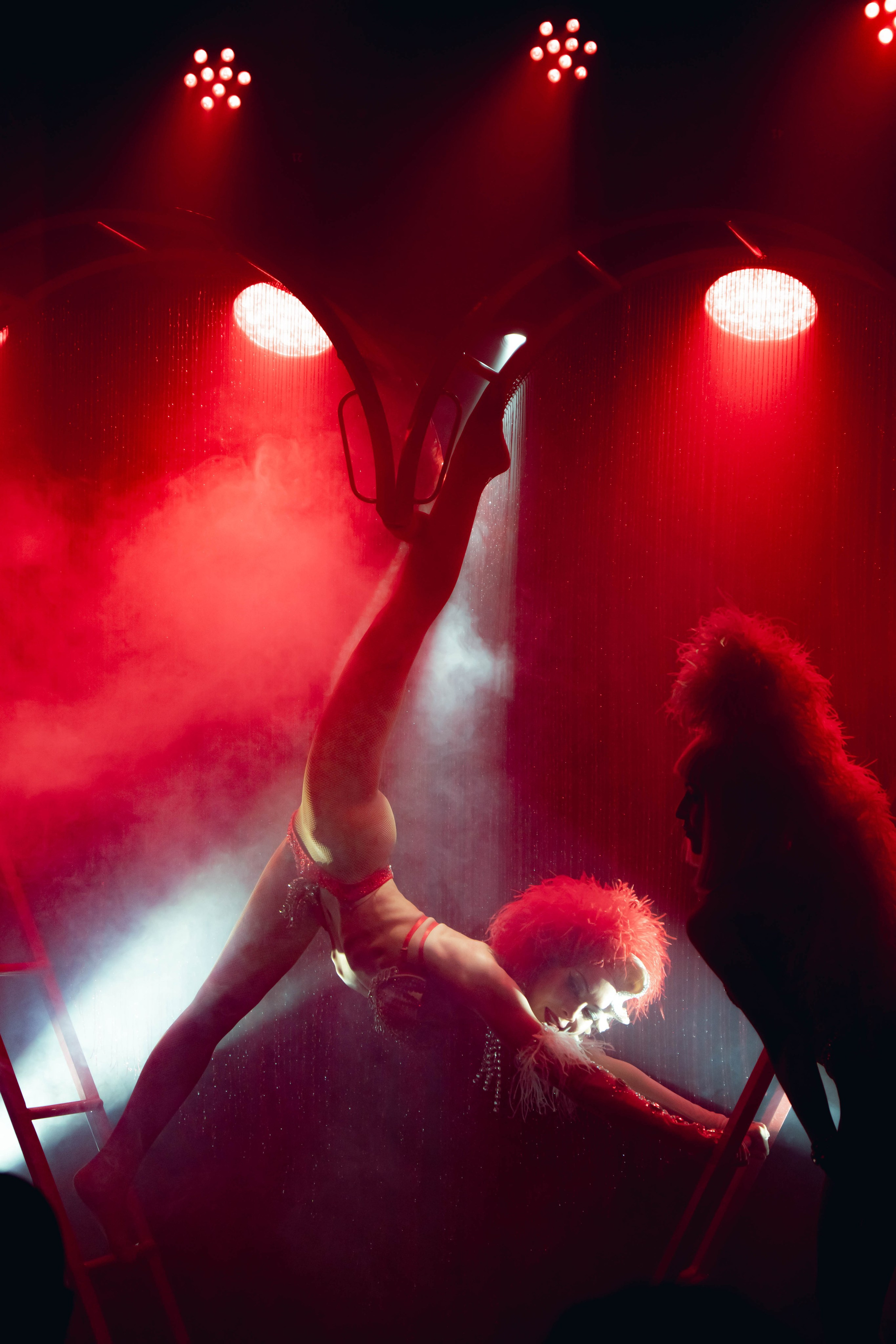 Бурлеск-кабаре SIRENCE. Со стороны / репортажный фотограф в СПб