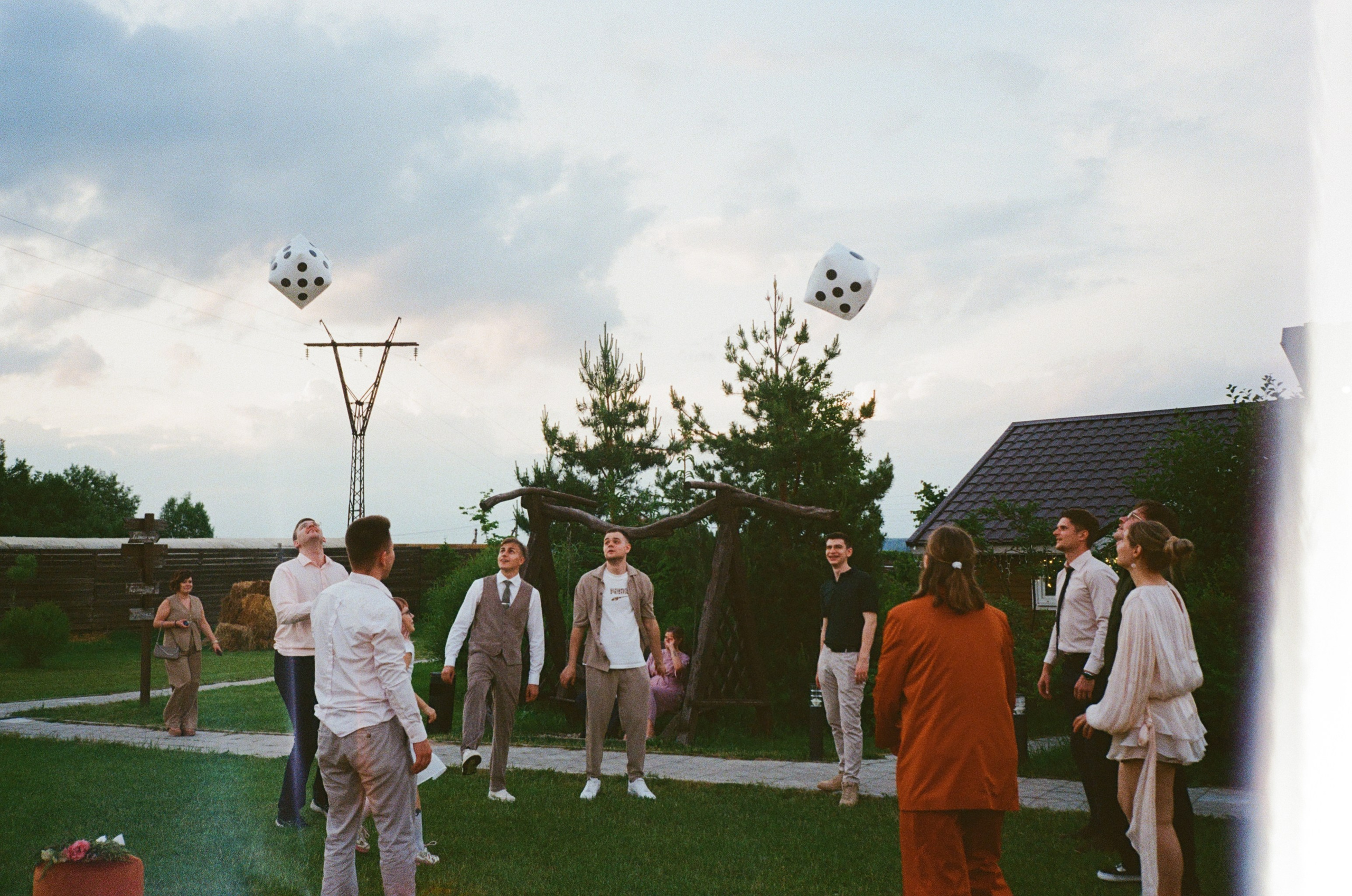 Пленка Роман и Анастасия. Свадебный и репортажный фотограф Элина Козырьянова