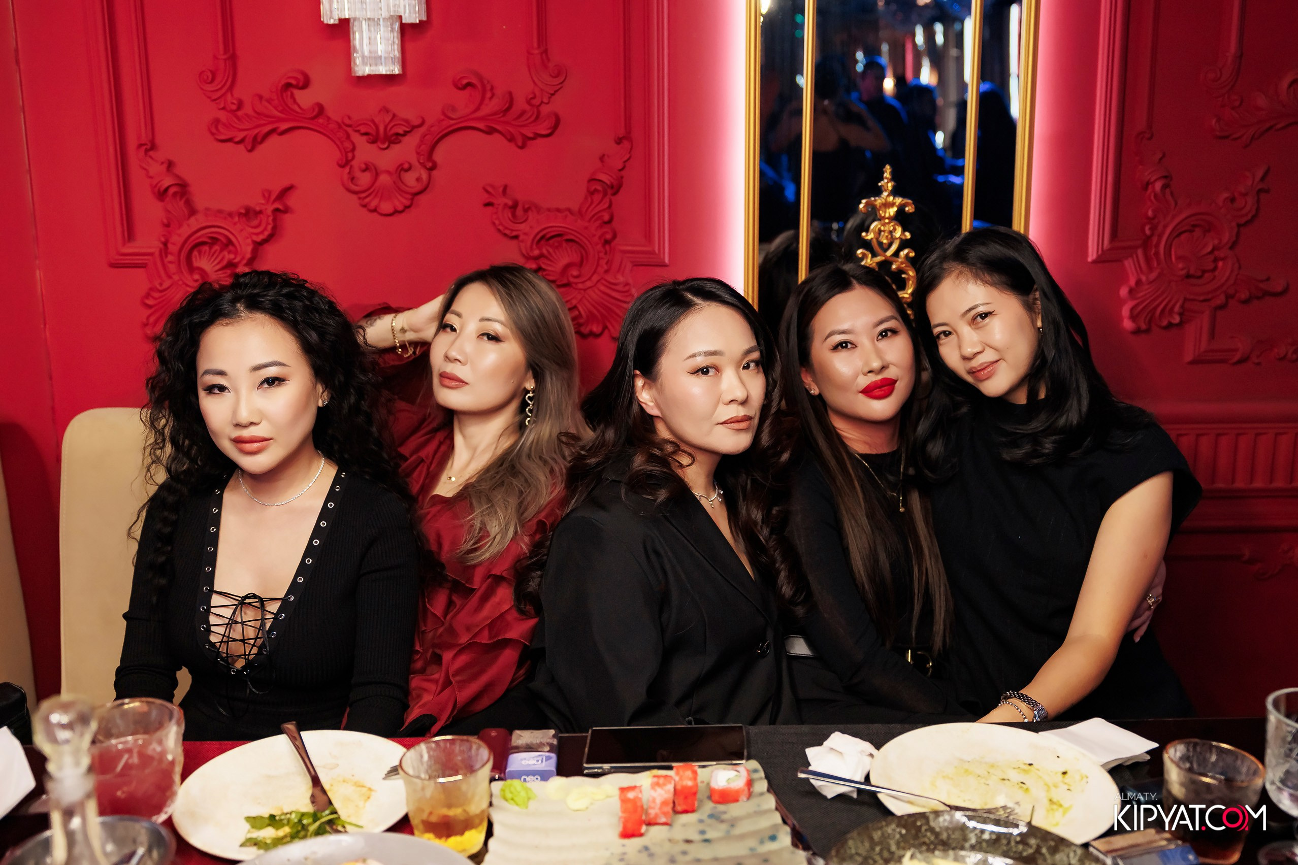 ЗАЯ, НА БИС. КИПЯТКОМ АЛМАТЫ! Фотосъемка мероприятий в Алматы