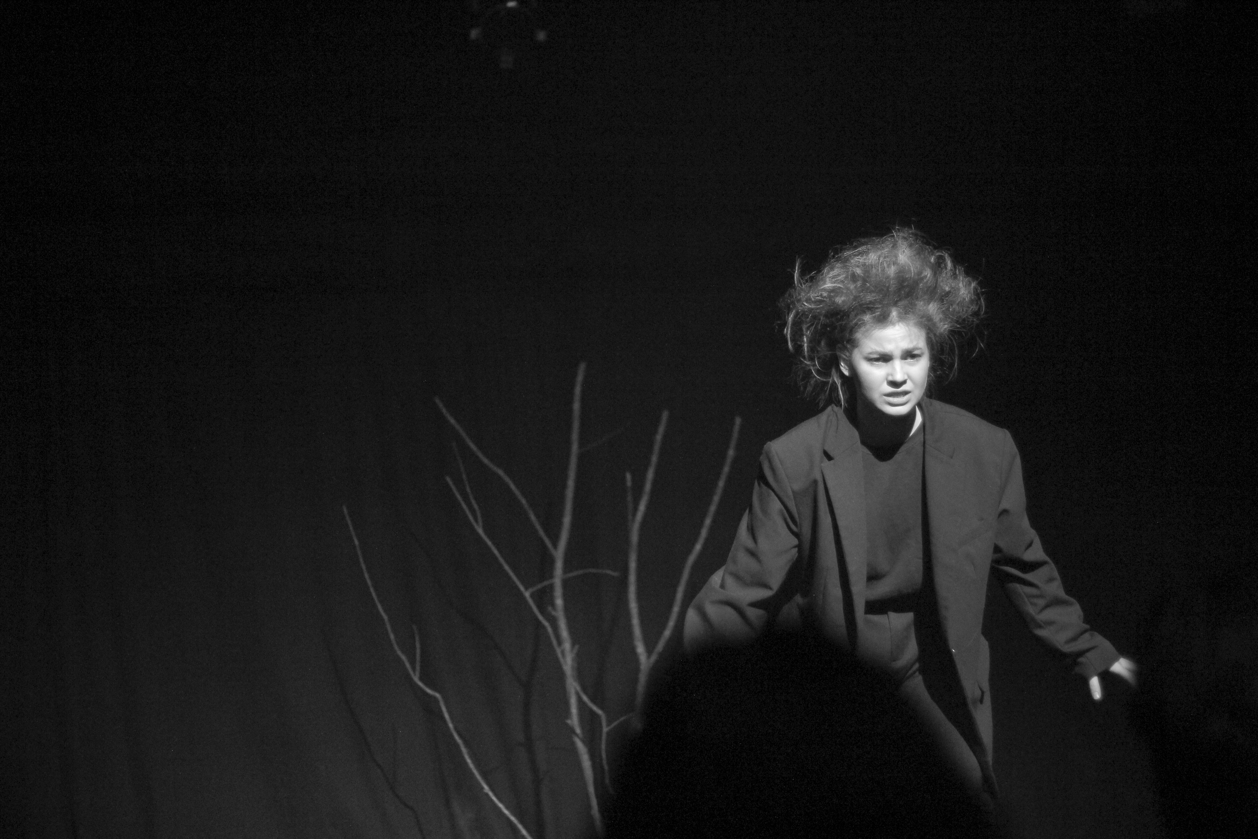 Репортаж спектакль. Портретный фотограф DanilNabody