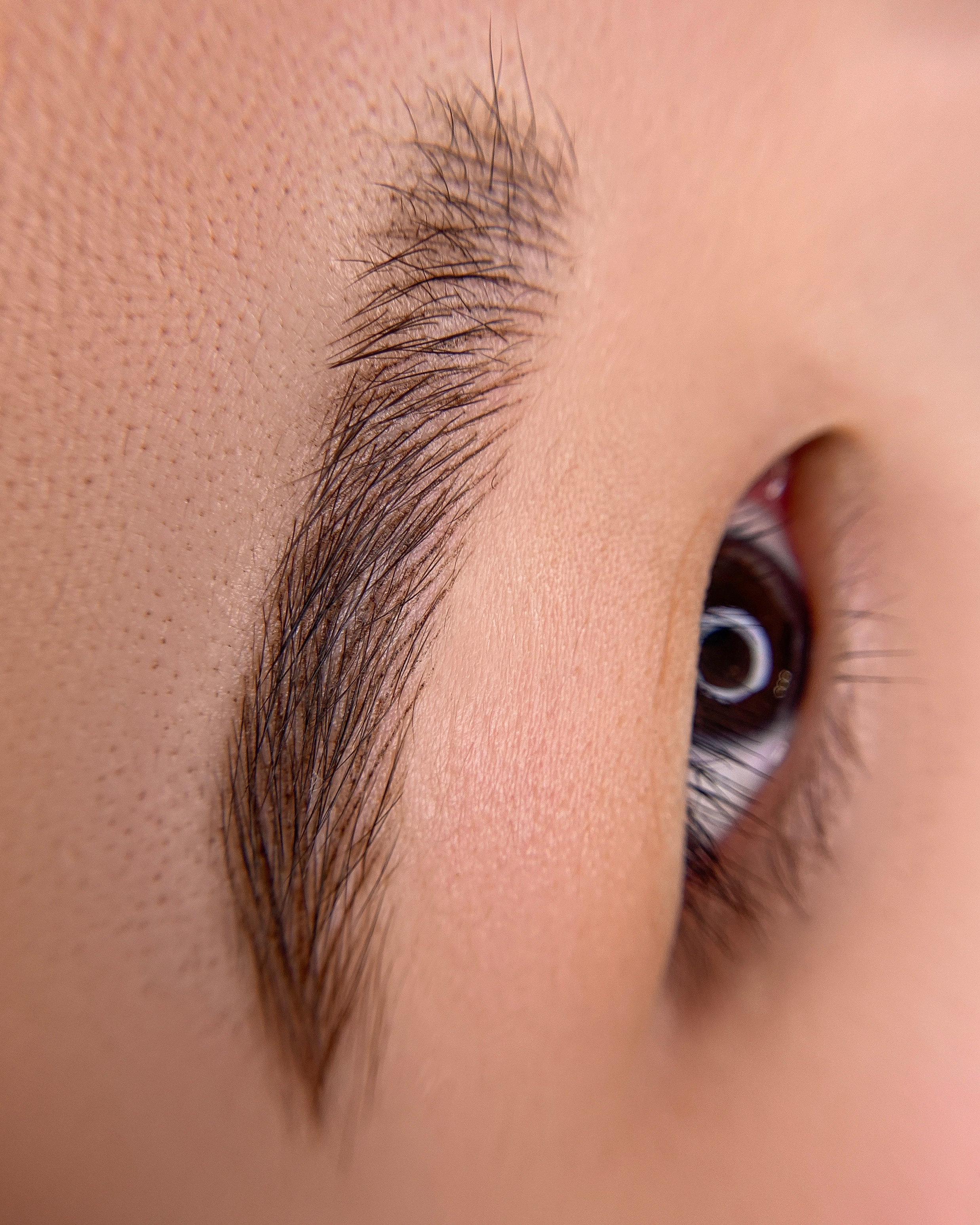 Онлайн обучение волосковой технике гиперреализм. Студия перманентного макияжа, косметологии и массажа SYMMETRY в Москве, м. Киевская