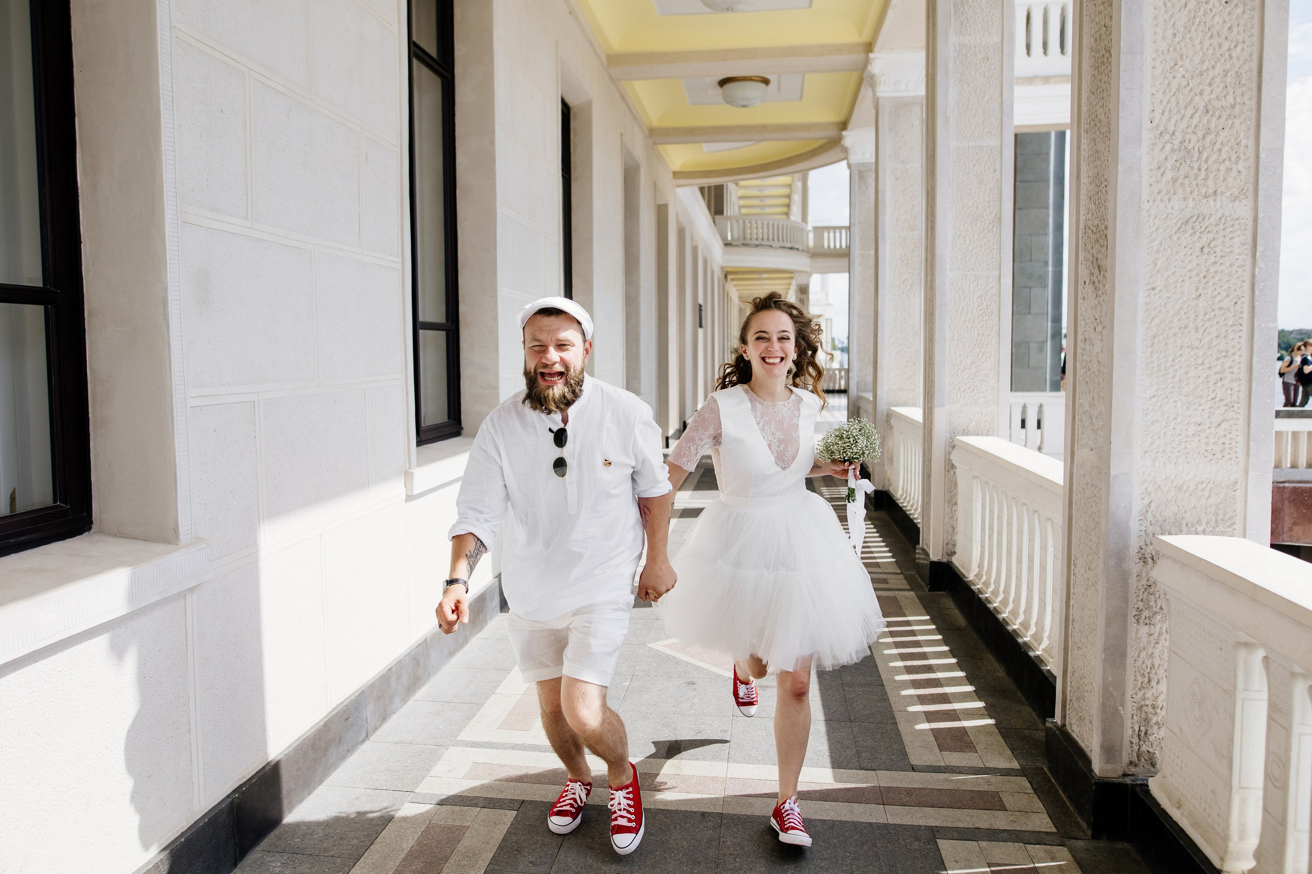 Свадьба на стадионе Спартак Лукойл Арена, свадьба на Северном речном вокзале, свадьба в метро, новые адреса счастья. Свадебный и семейный фотограф Екатерина Иванова